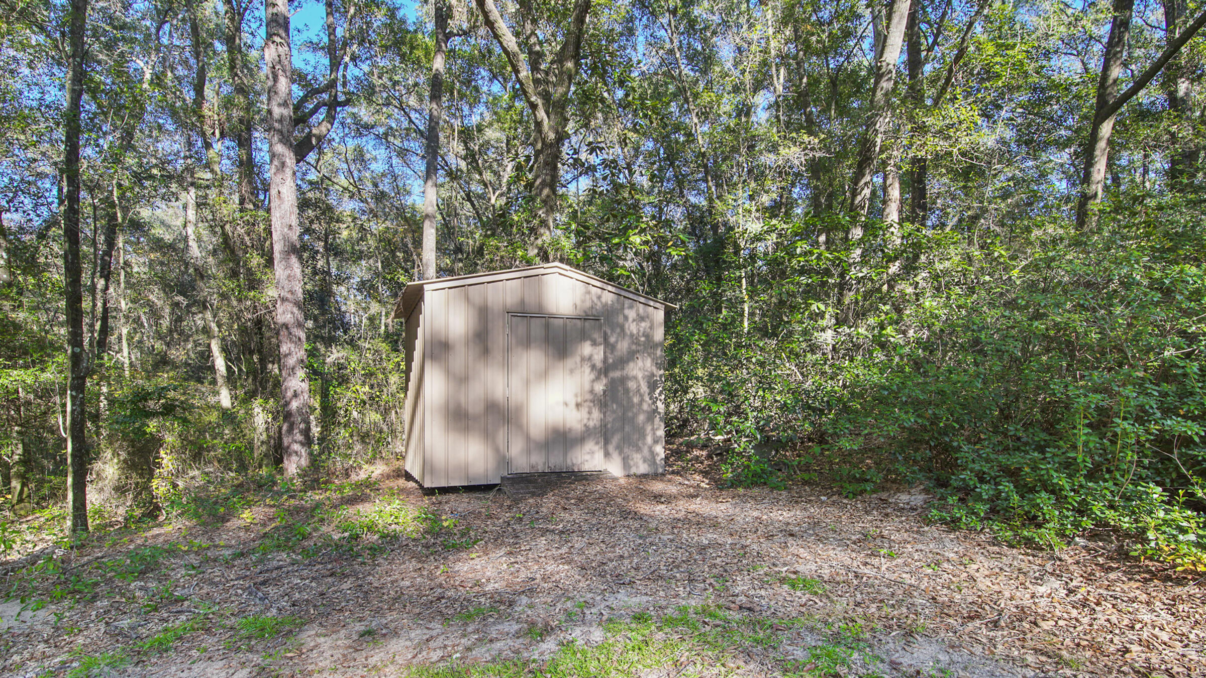 D L CAMPBELL SUB - Residential