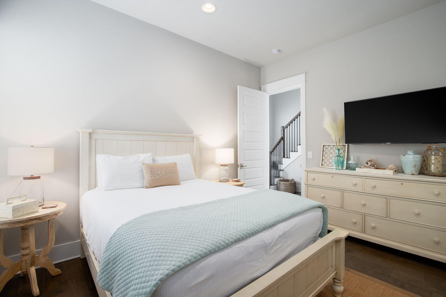 HIGHLAND PARKS - Residential