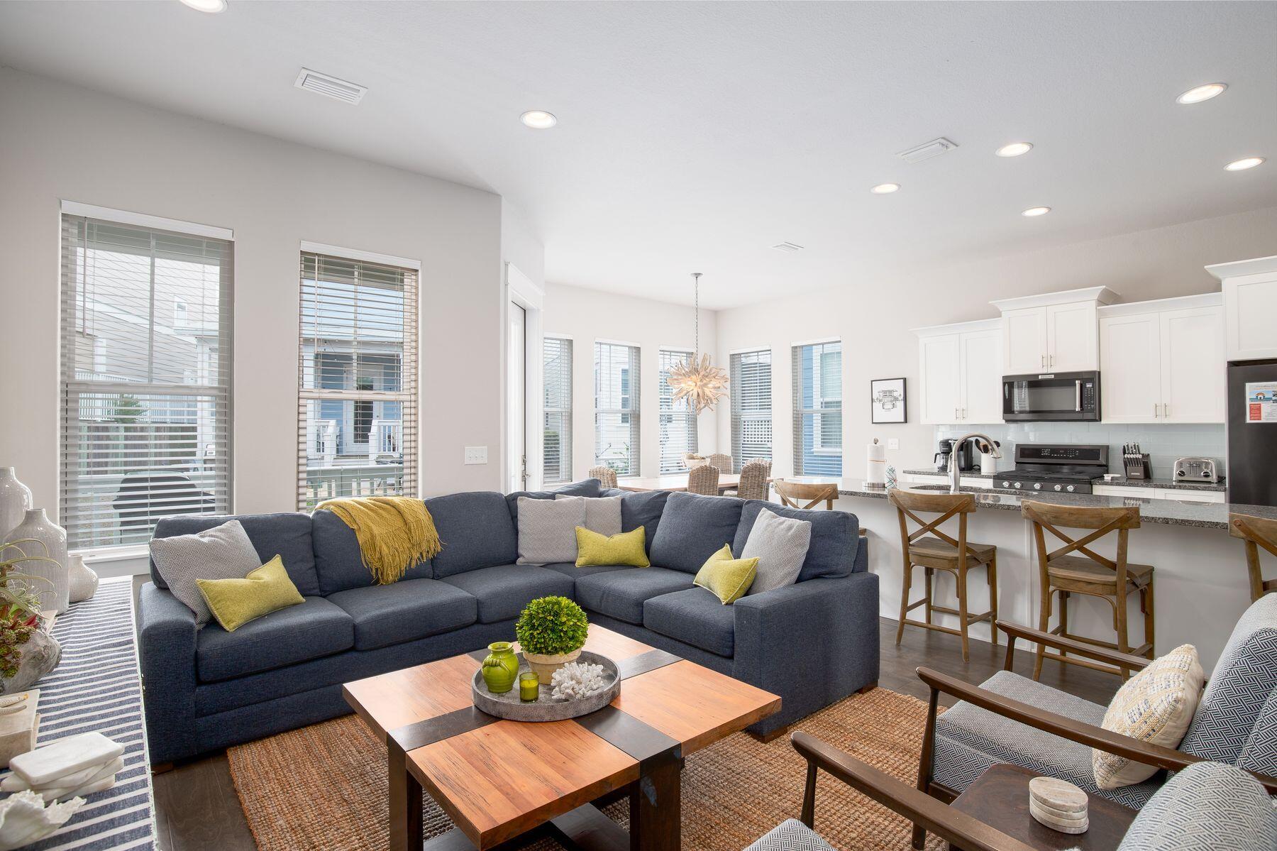 HIGHLAND PARKS - Residential