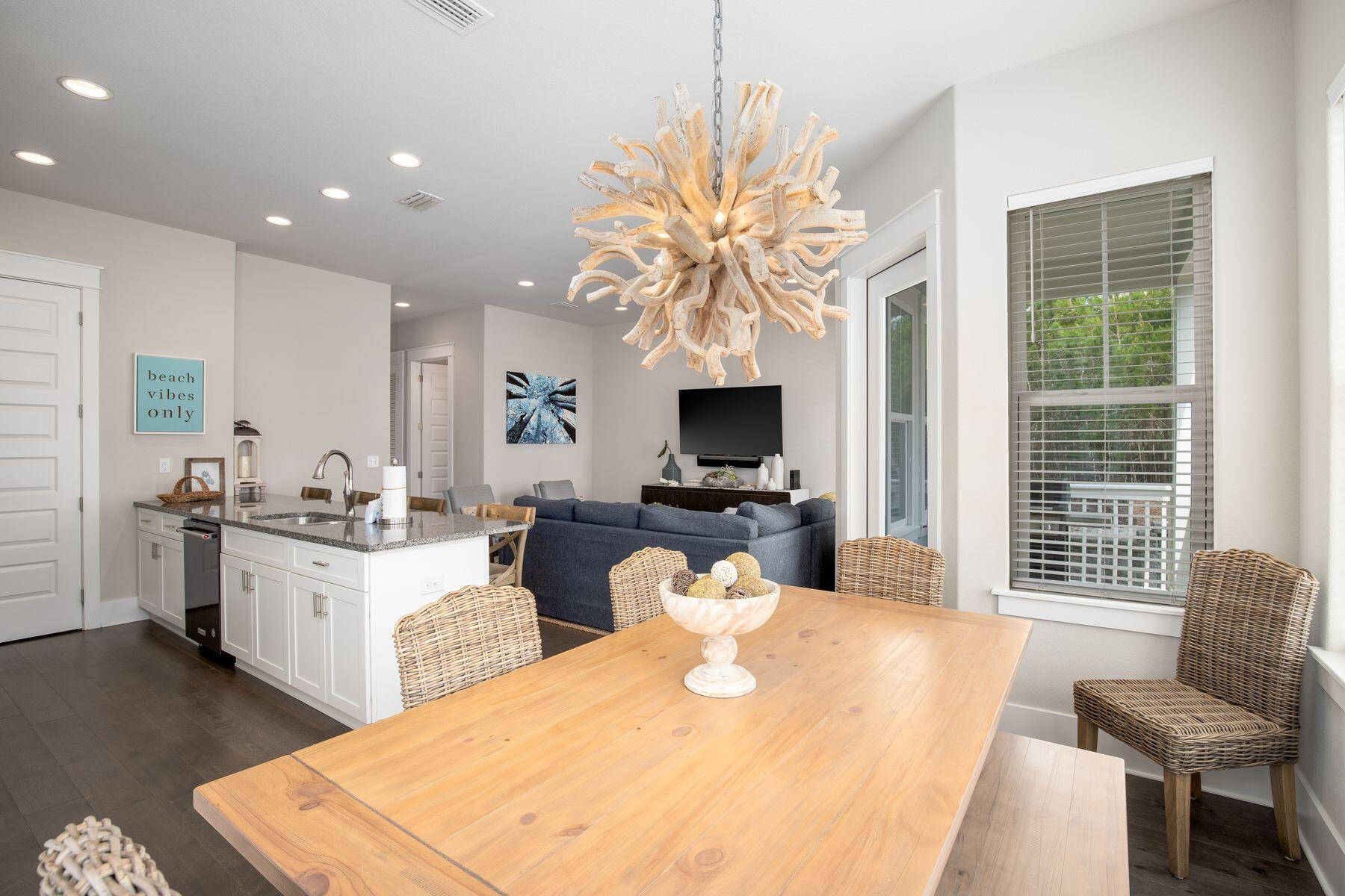 HIGHLAND PARKS - Residential