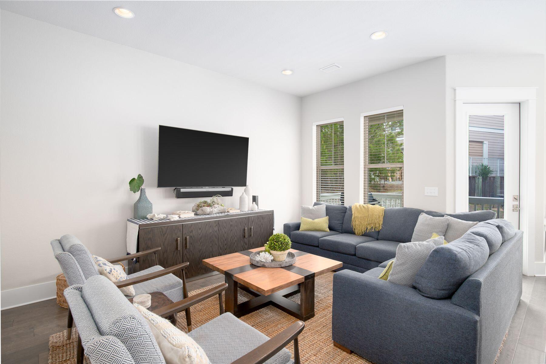HIGHLAND PARKS - Residential