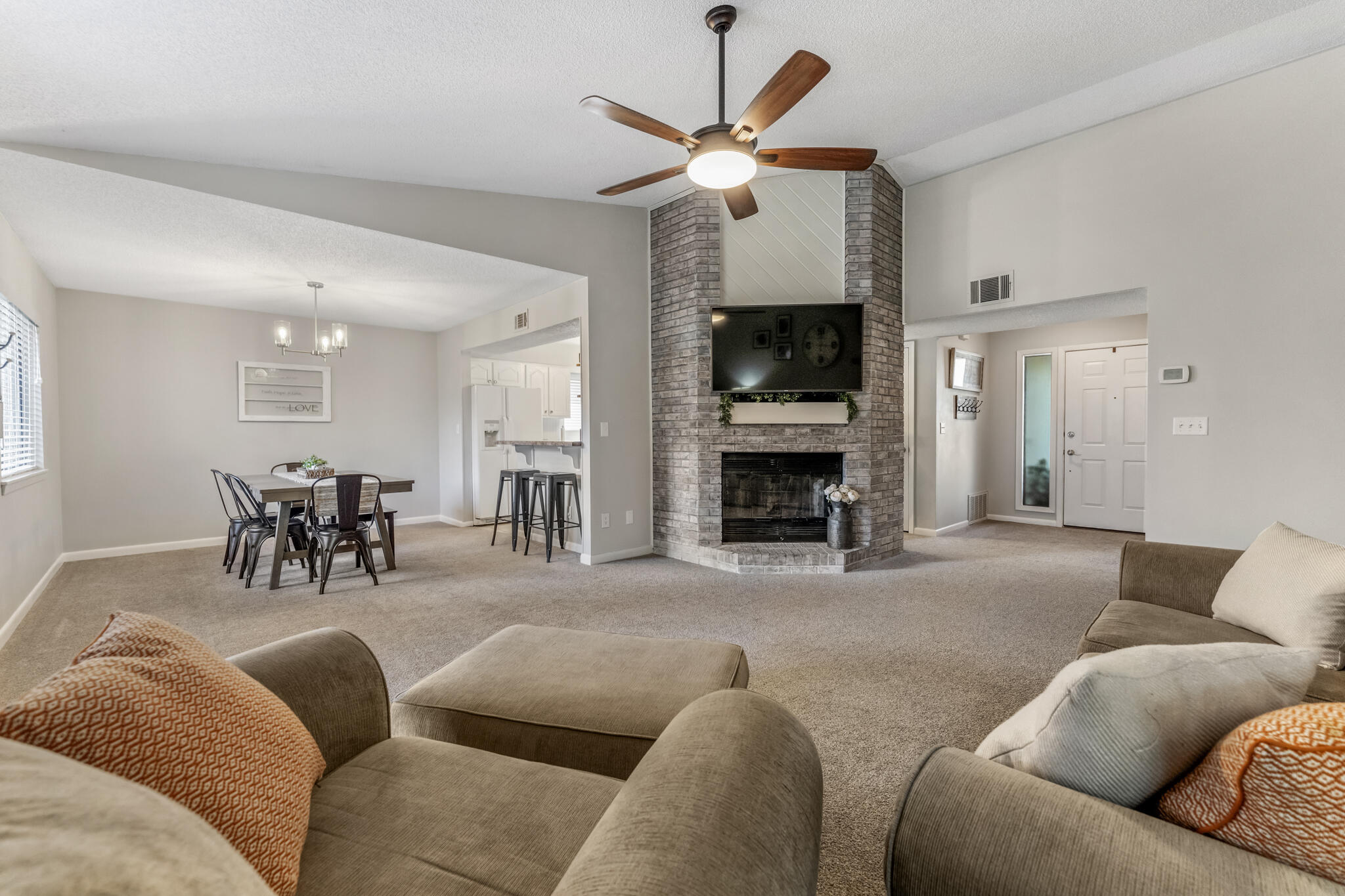 CEDAR RIDGE PH 4 - Residential