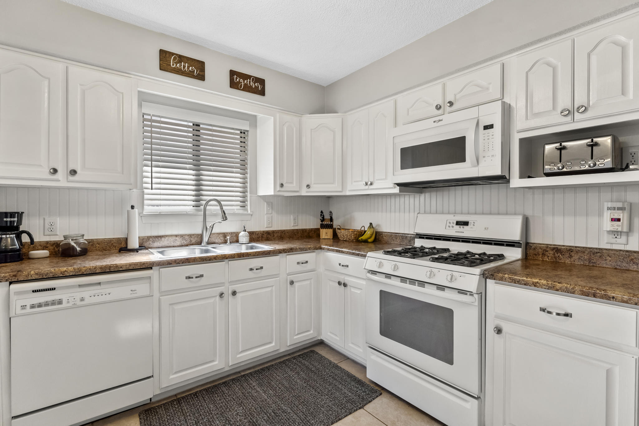 CEDAR RIDGE PH 4 - Residential