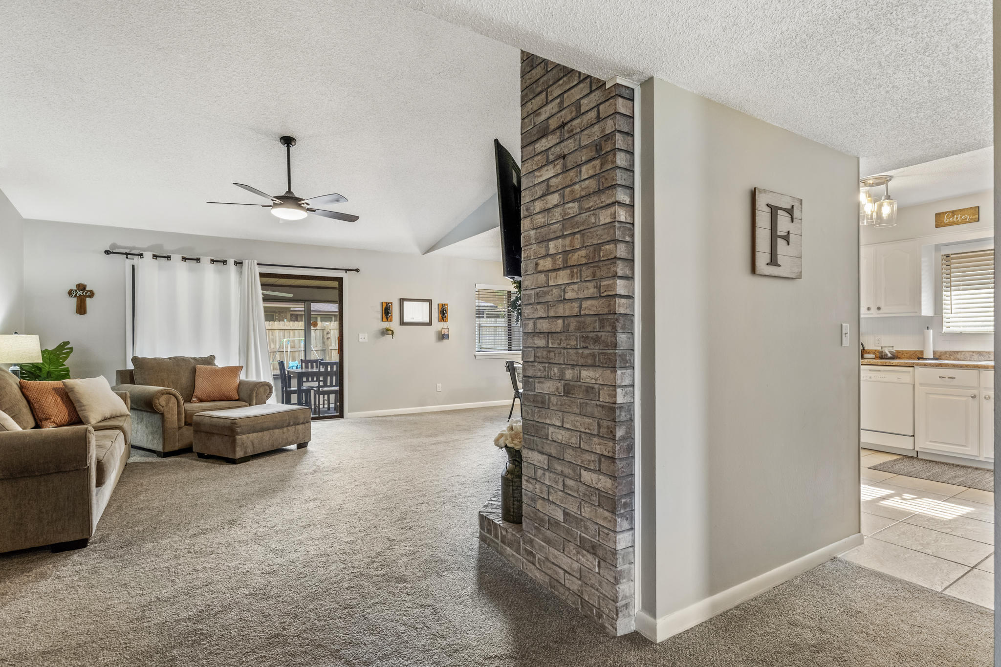 CEDAR RIDGE PH 4 - Residential