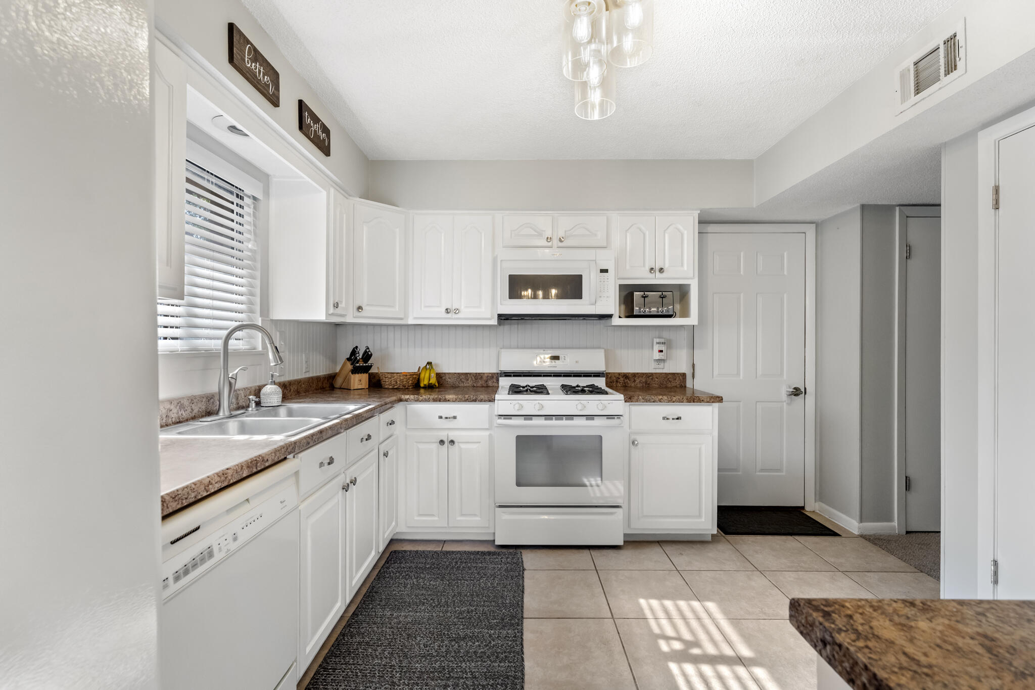 CEDAR RIDGE PH 4 - Residential