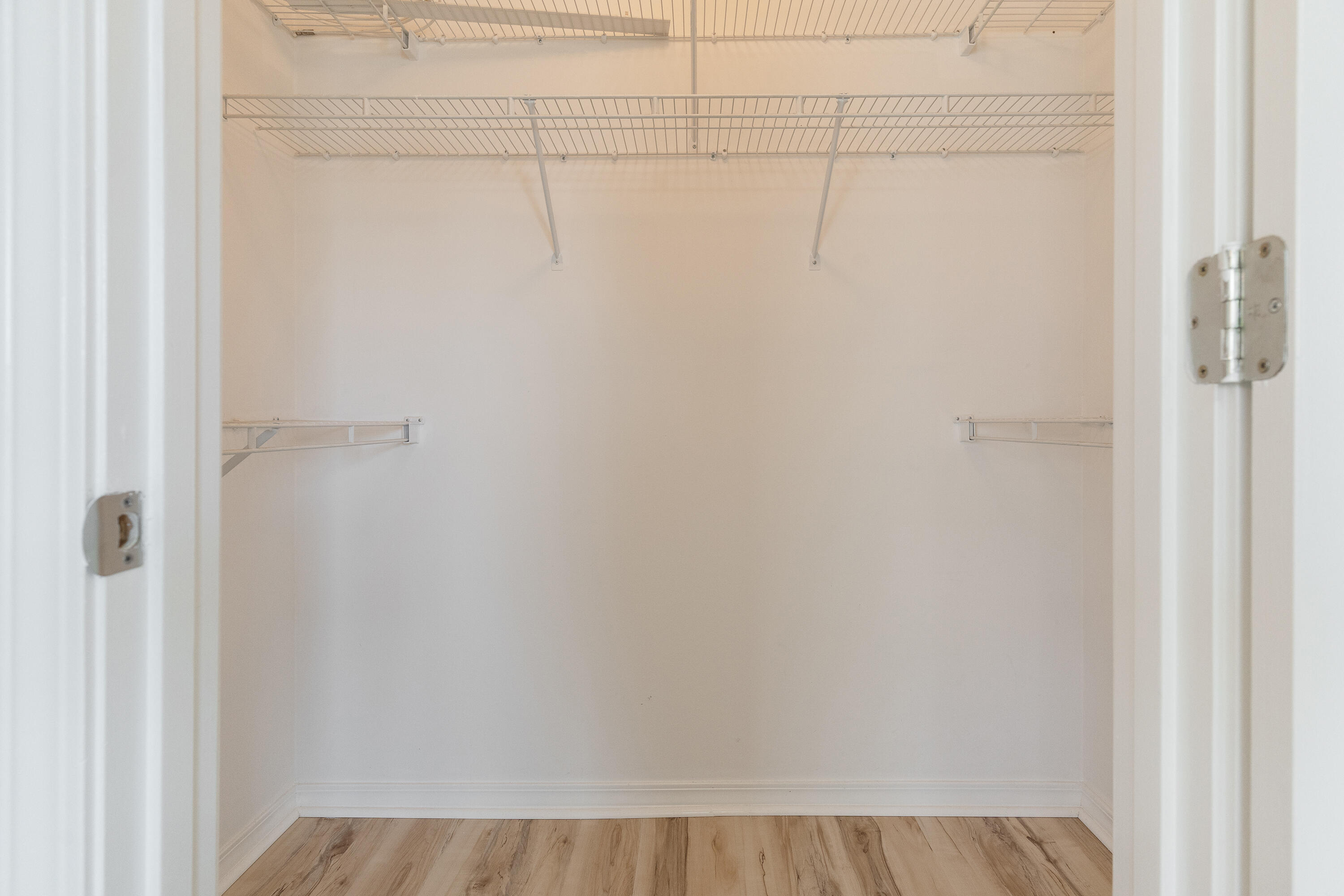 VICTORIA PARK - Residential Lease