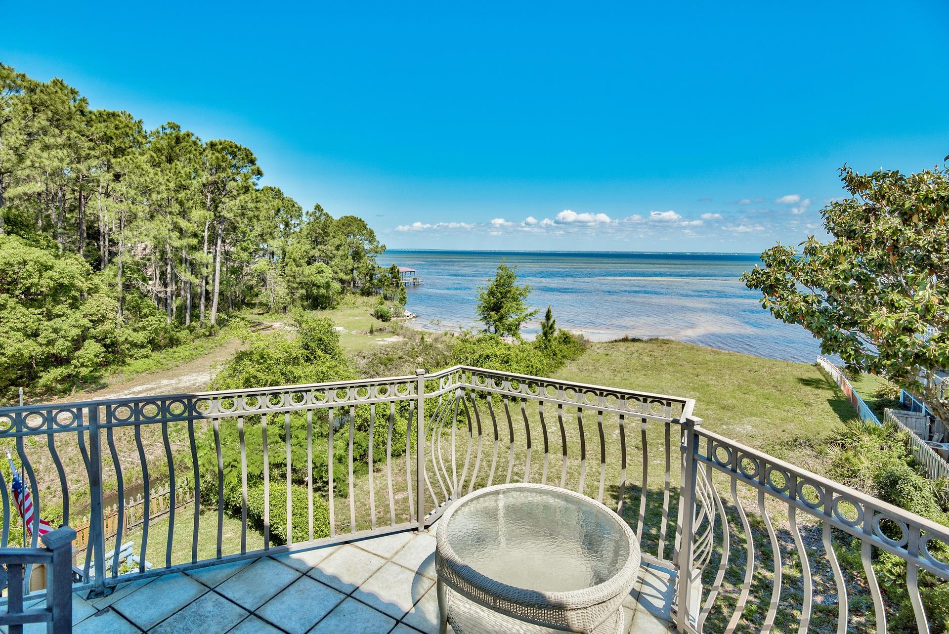 BAYSHORE GARDENS - Residential