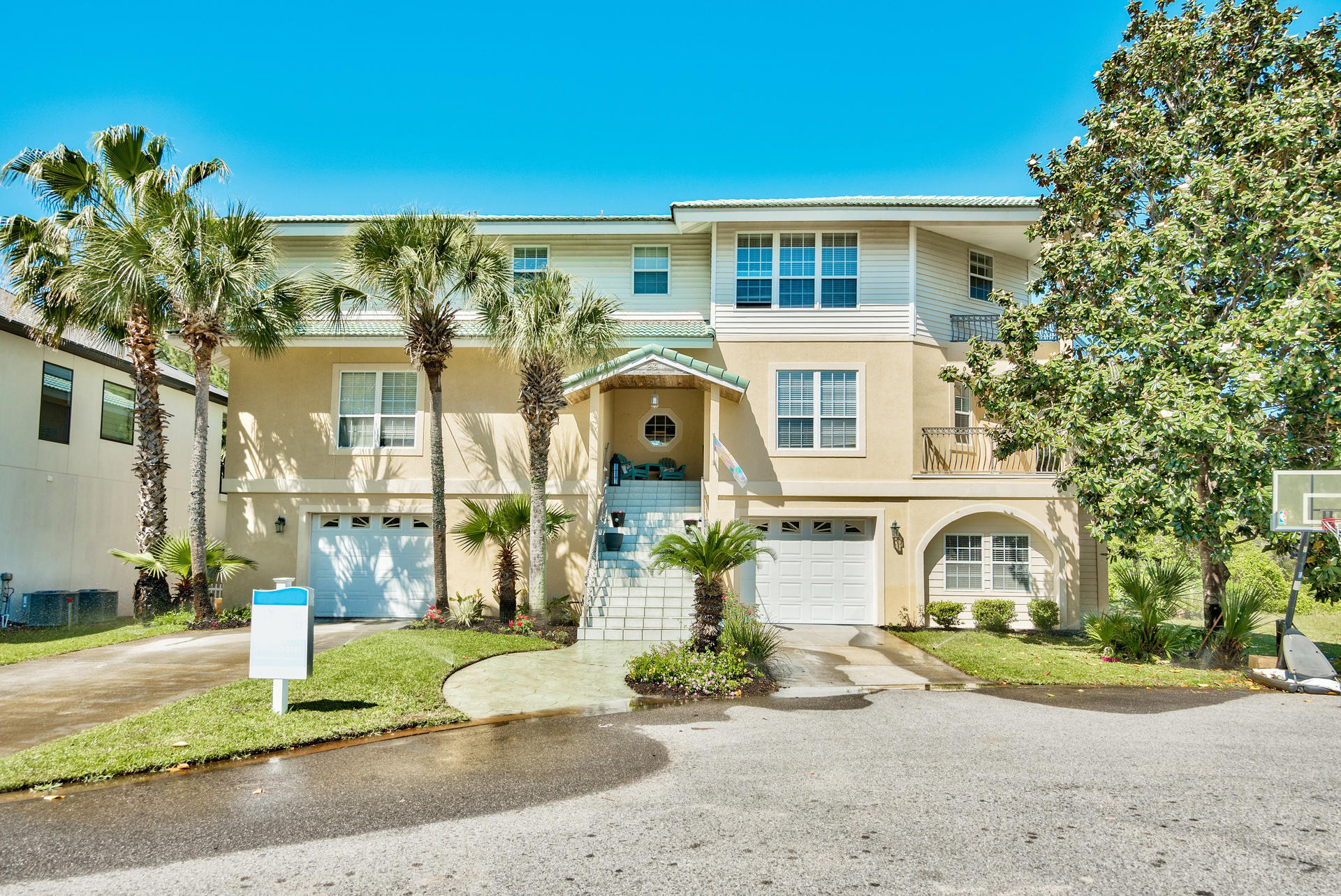 BAYSHORE GARDENS - Residential