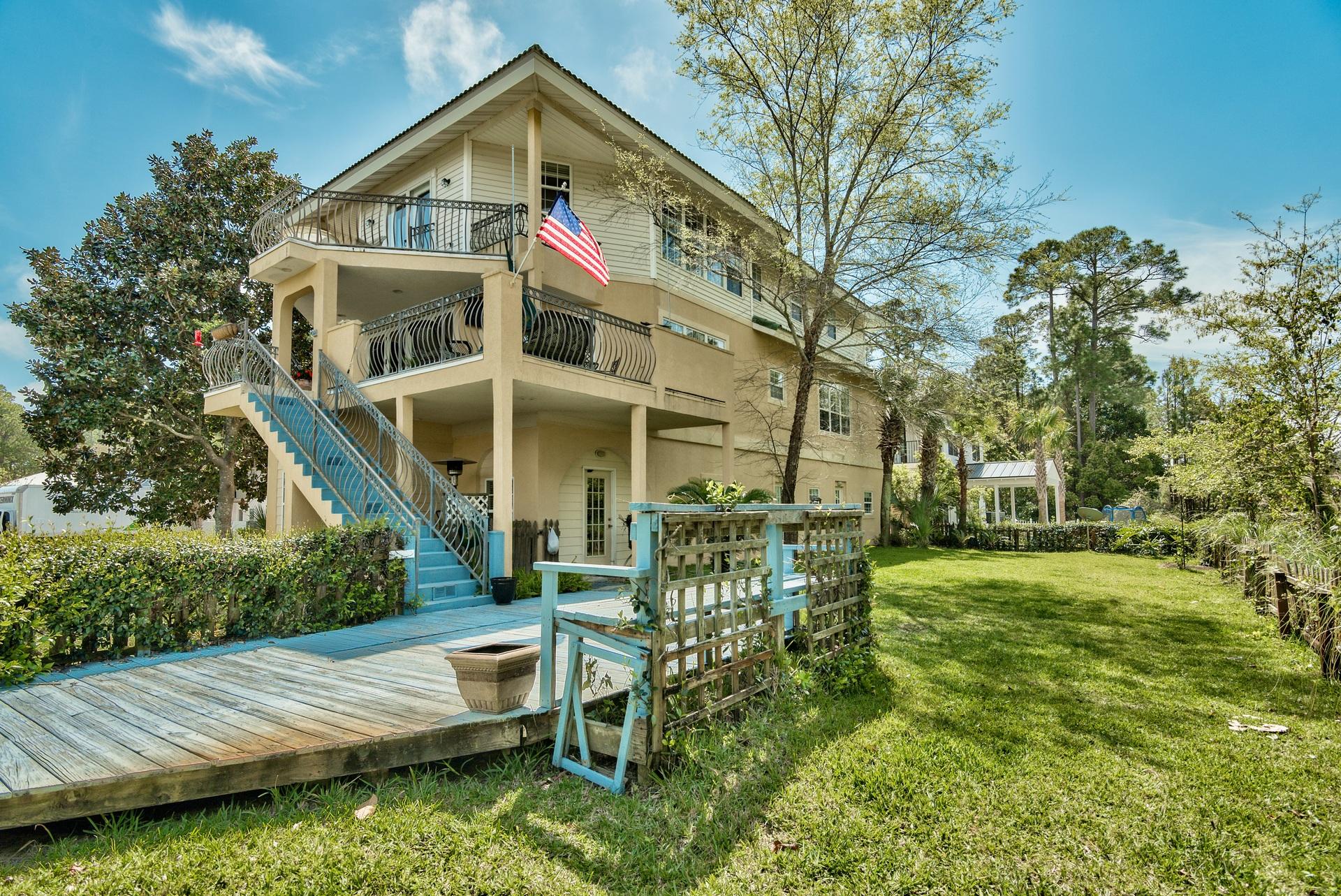 BAYSHORE GARDENS - Residential