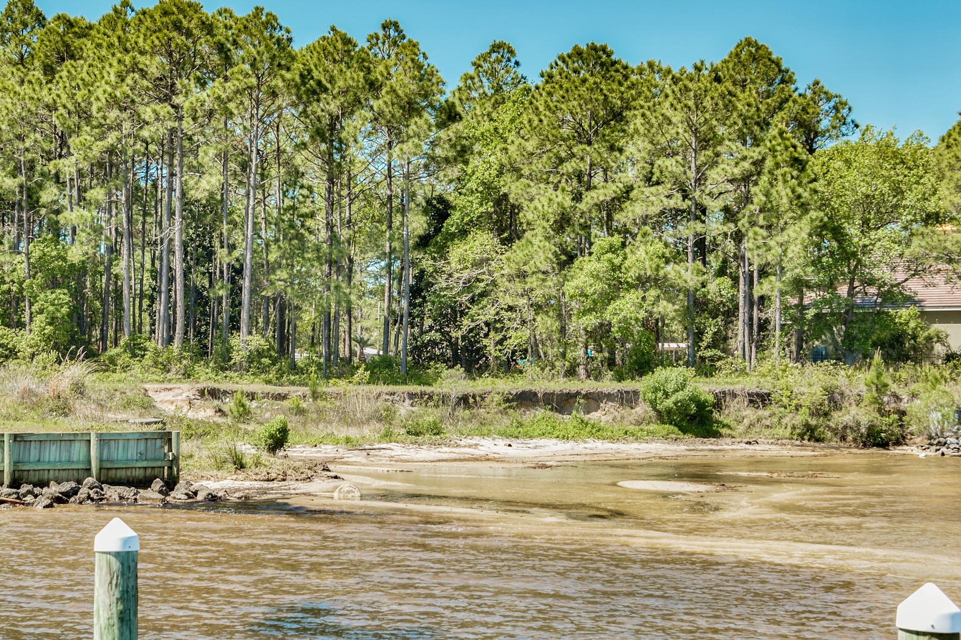BAYSHORE GARDENS - Residential