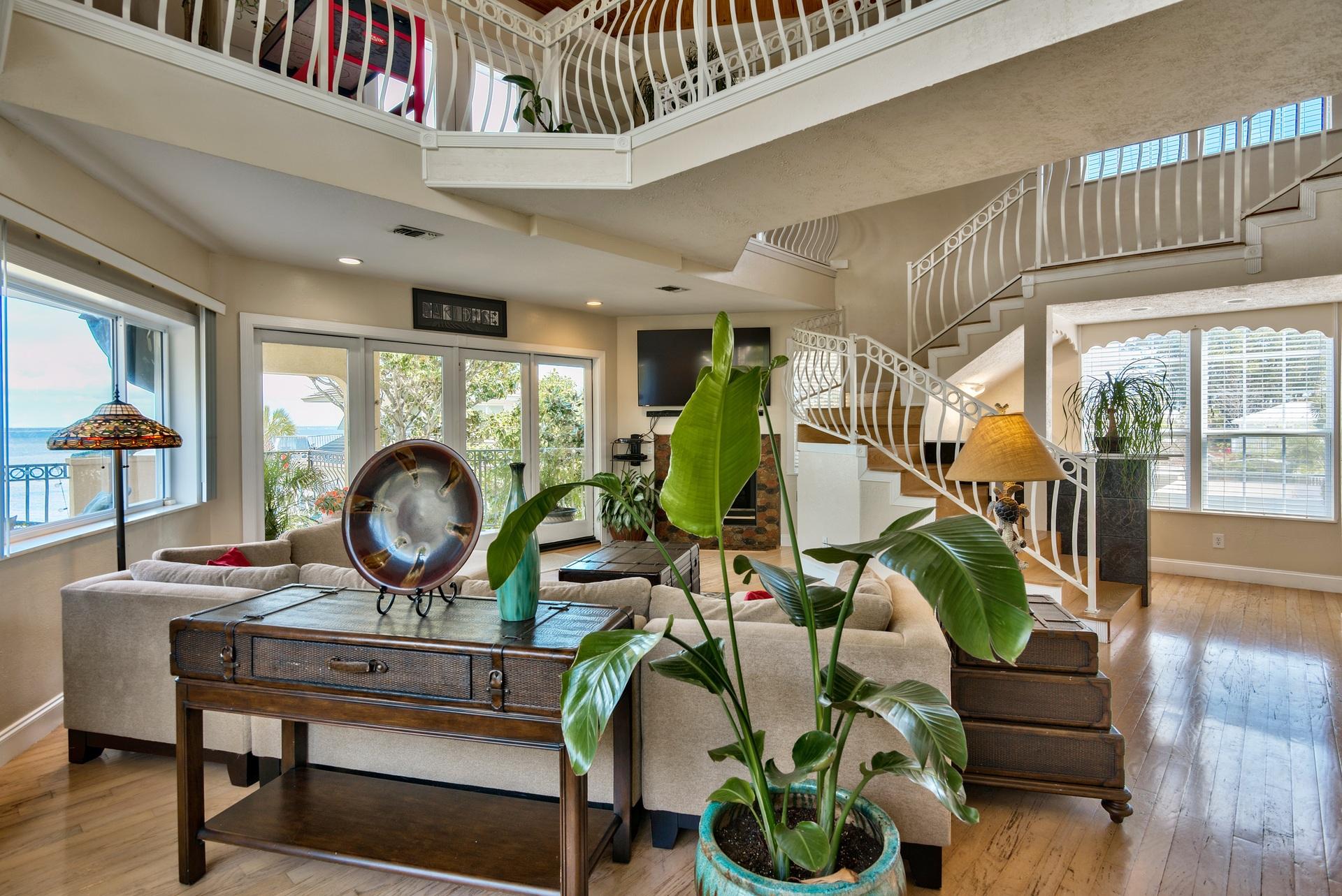 BAYSHORE GARDENS - Residential