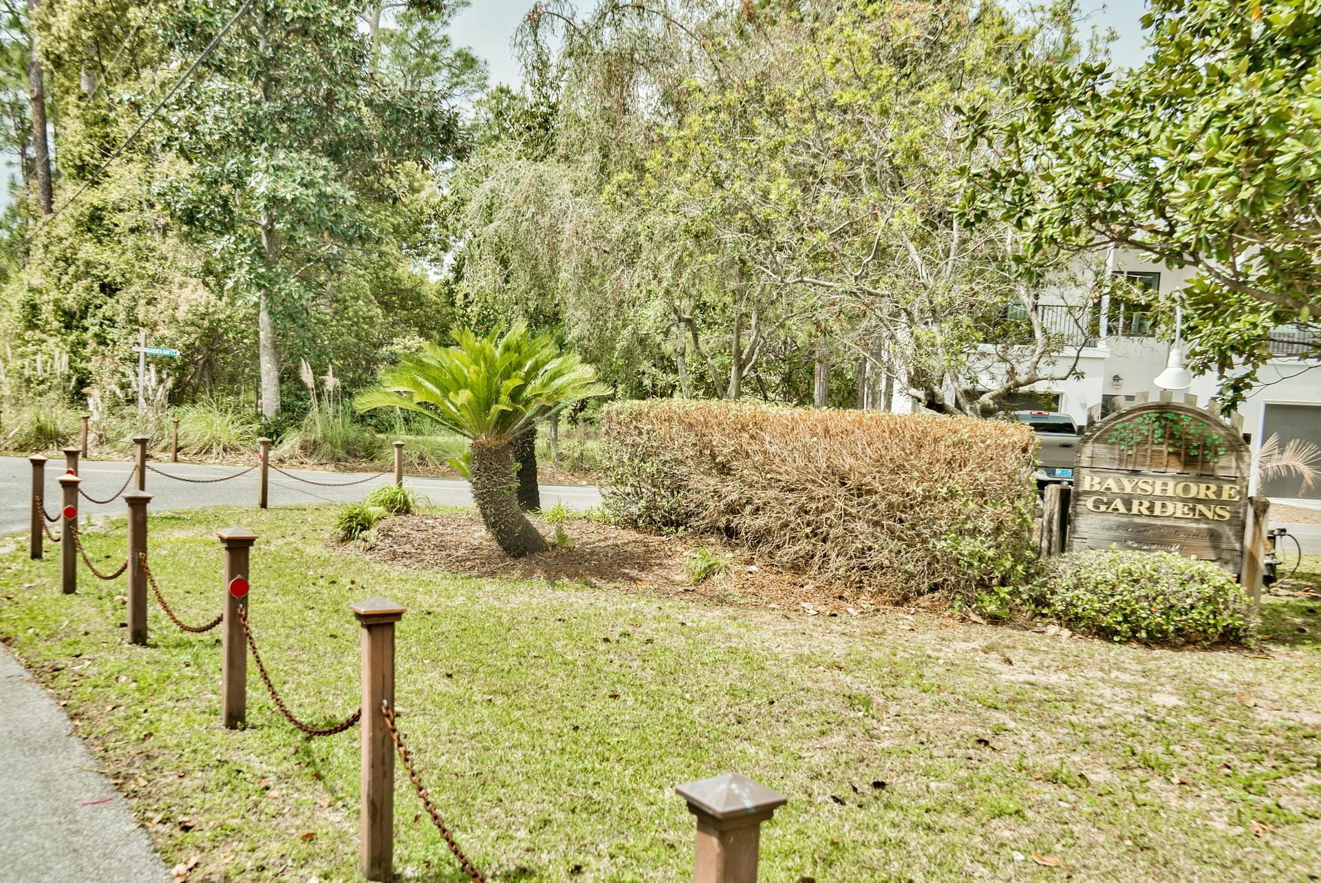 BAYSHORE GARDENS - Residential