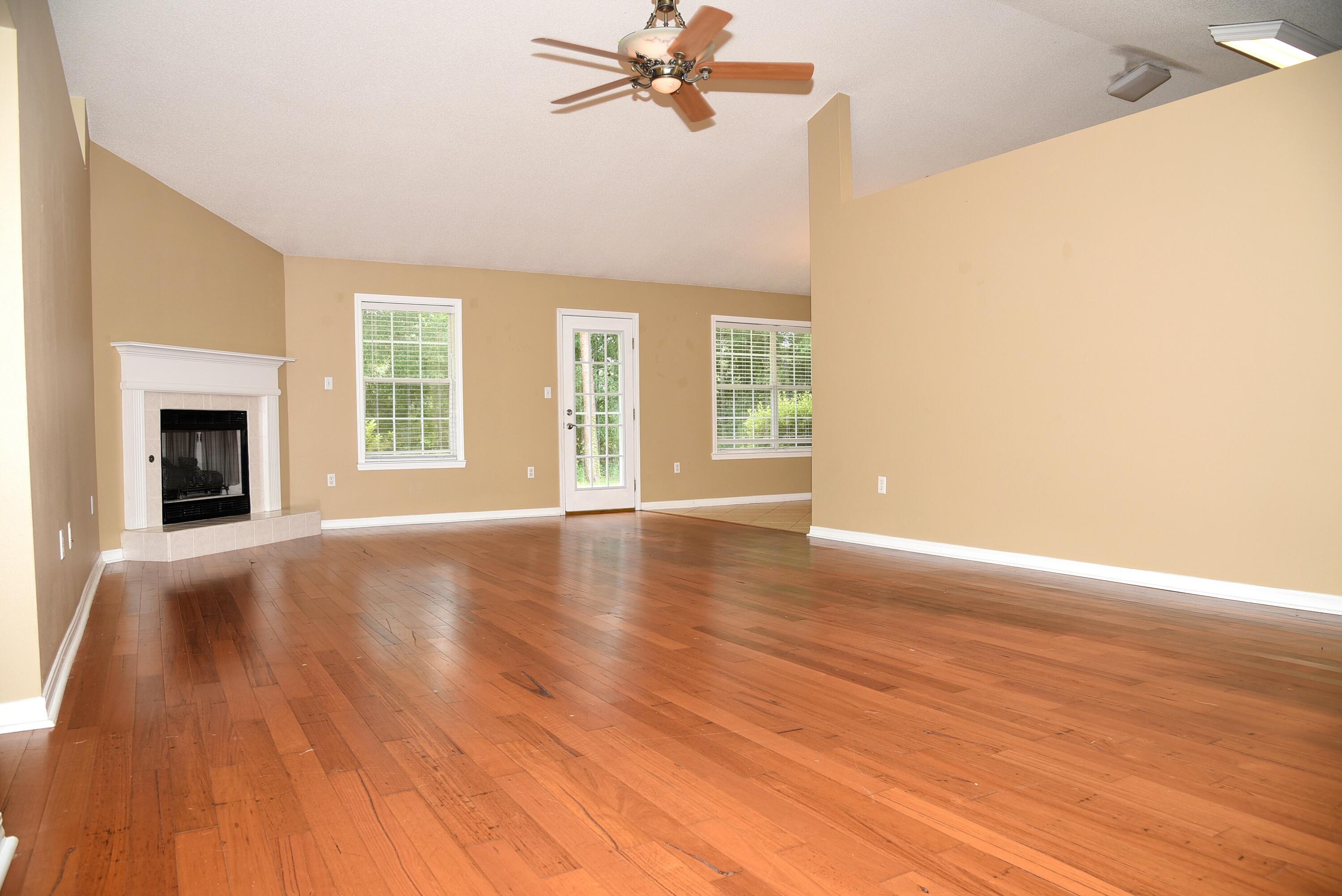 Magnolia Village PH 1 - Residential Lease