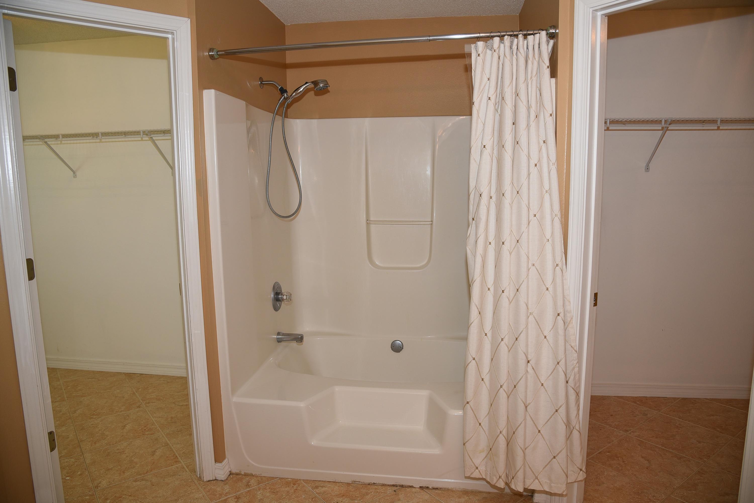 Magnolia Village PH 1 - Residential Lease