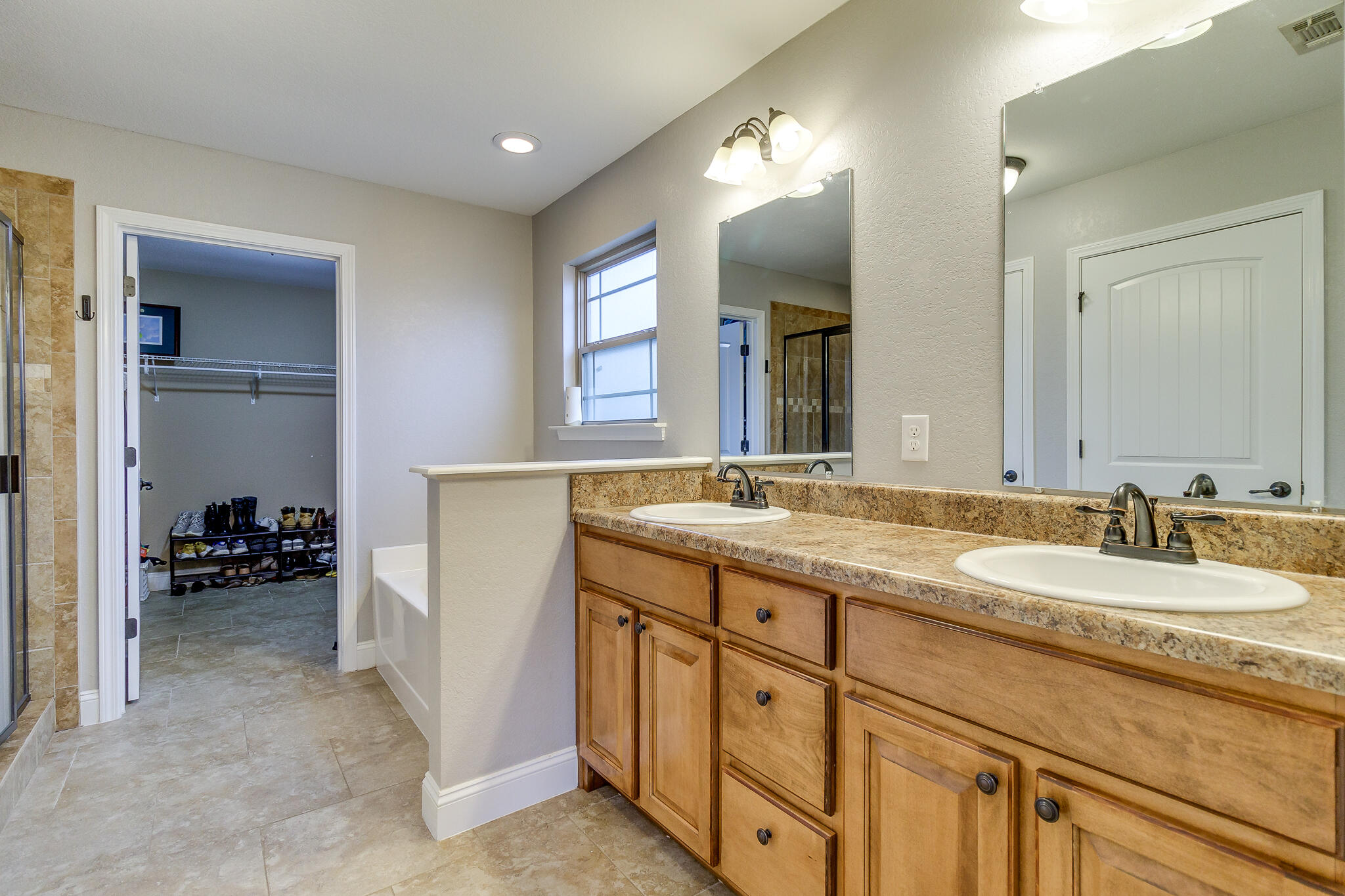 NAVARRE S/D 2ND ADDN - Residential