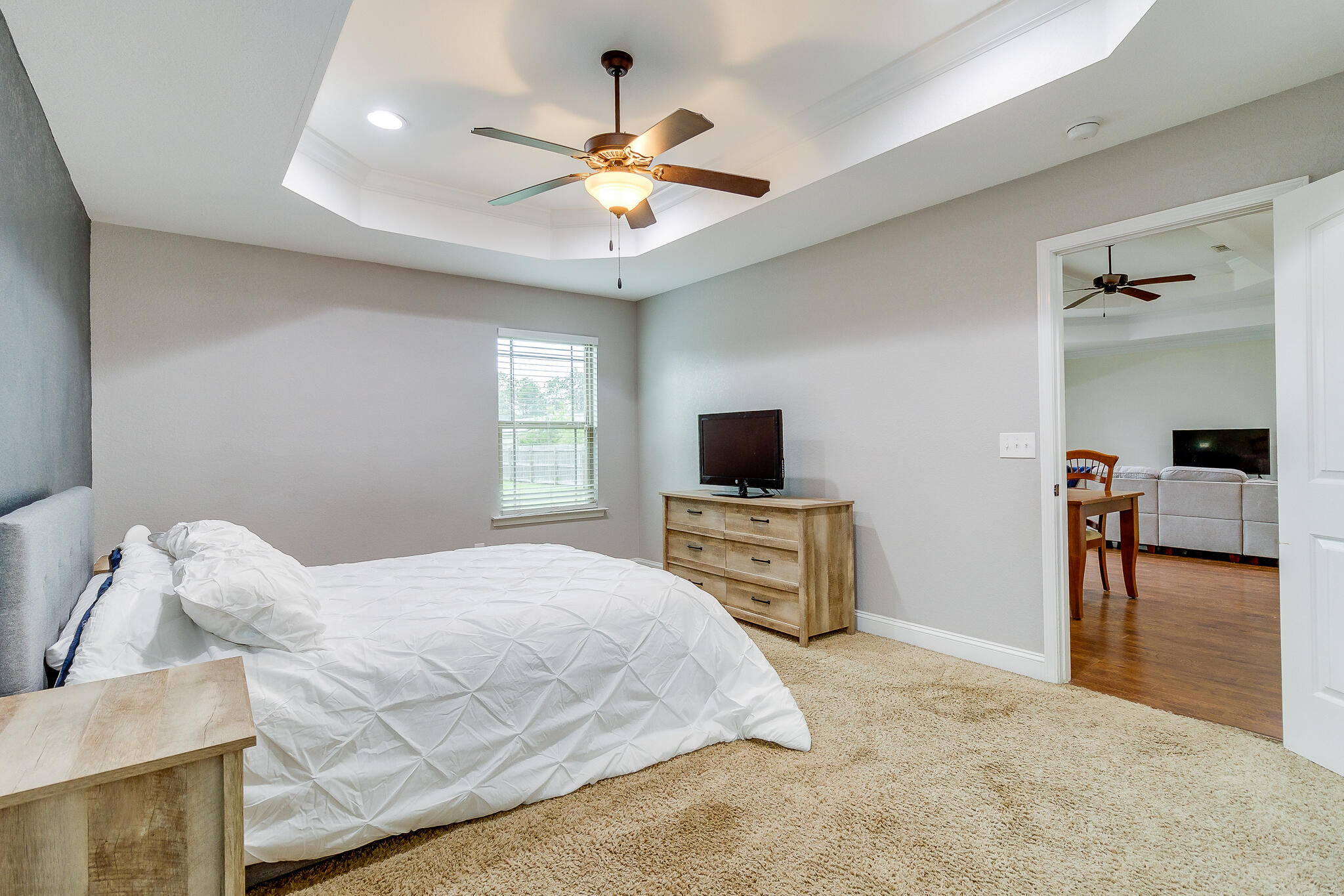 NAVARRE S/D 2ND ADDN - Residential