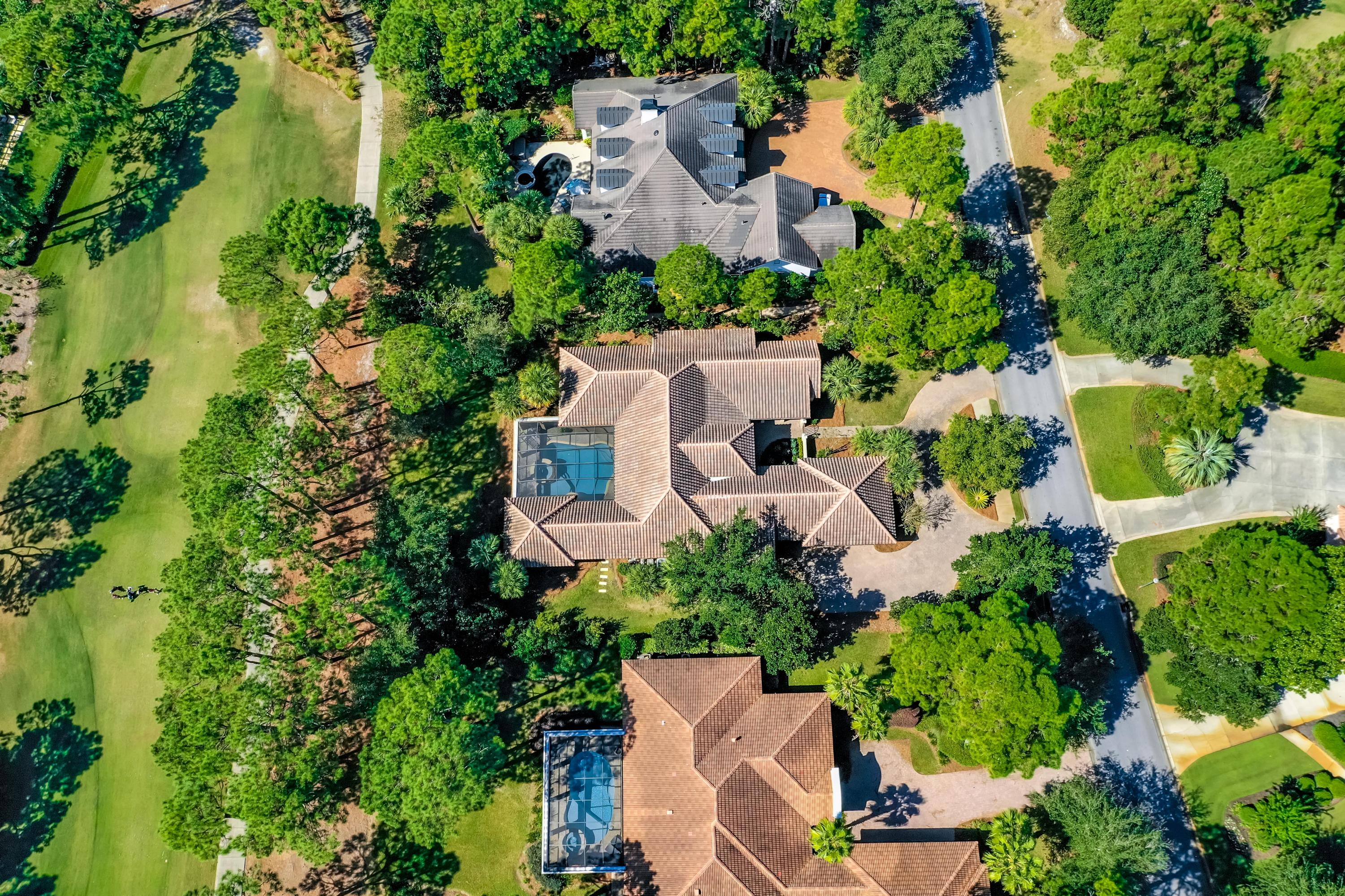 BAYTOWNE AVE EAST - Residential