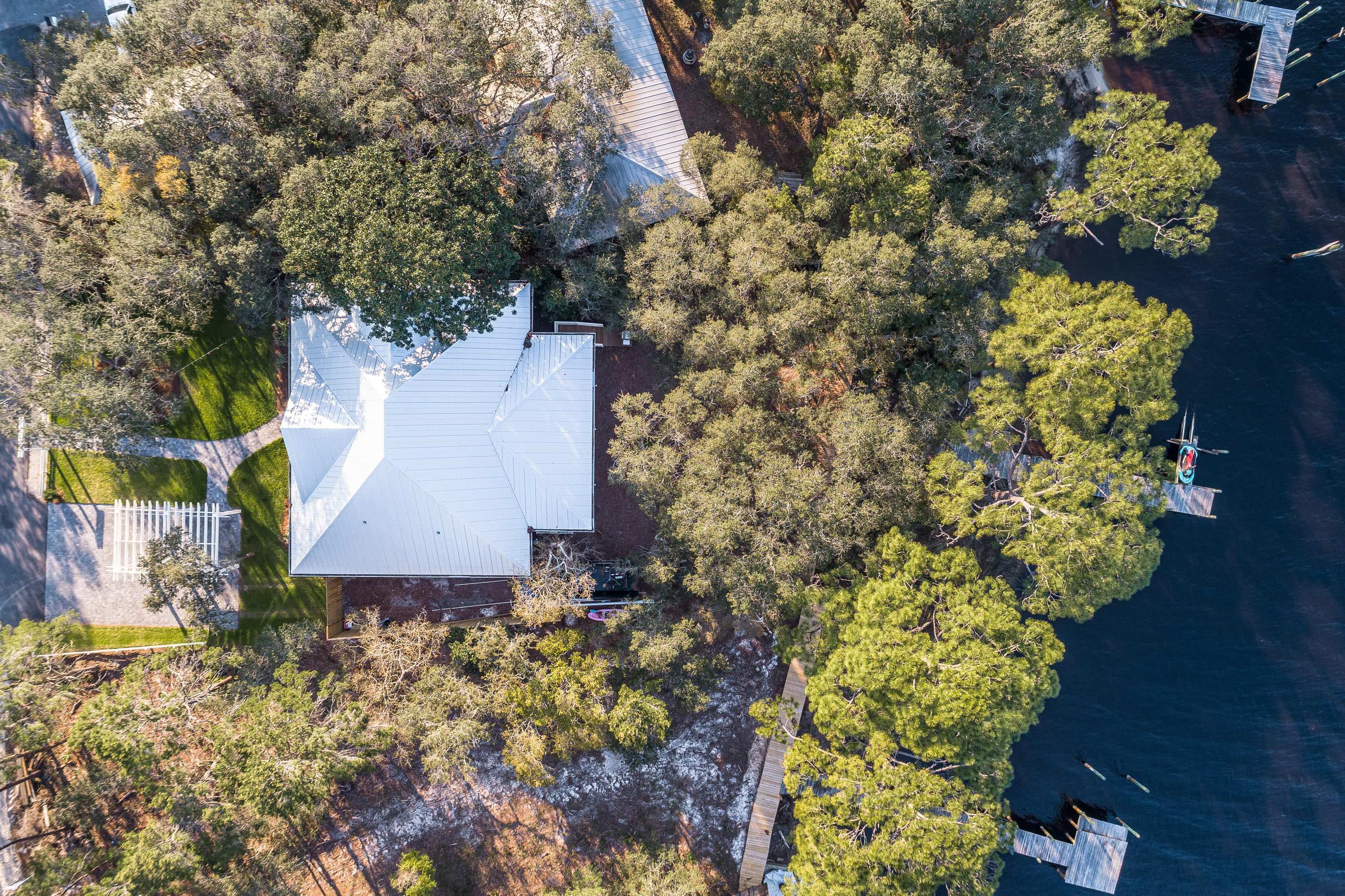 NO RECORDED SUBDIVISION - Residential