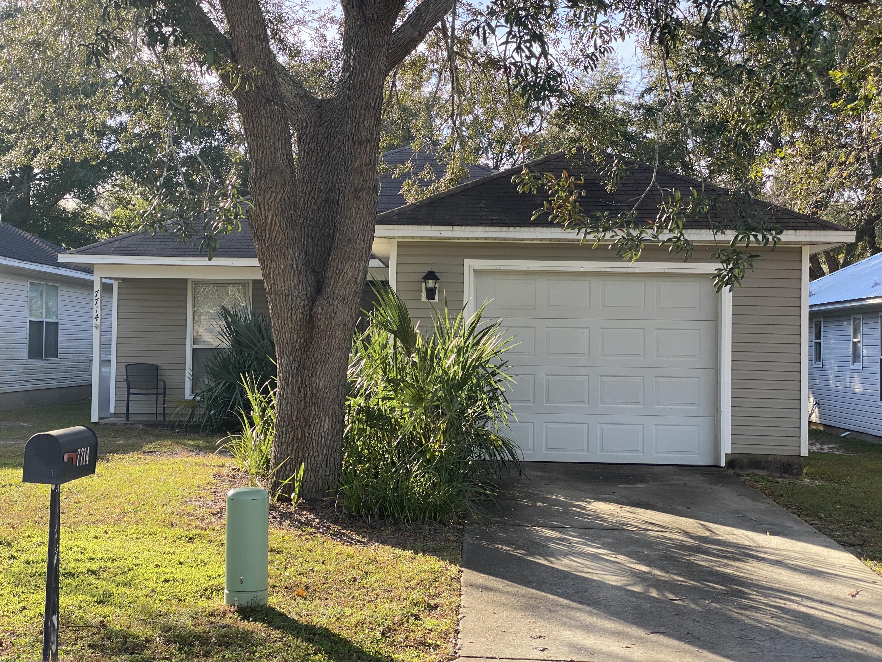 VILLA DANIELLE - Residential