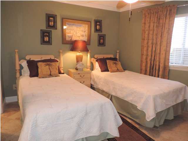 MAINSAIL CONDO PH 4 - Residential