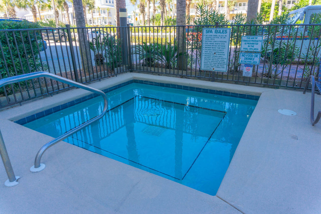 CRYSTAL DUNES CONDO - Residential