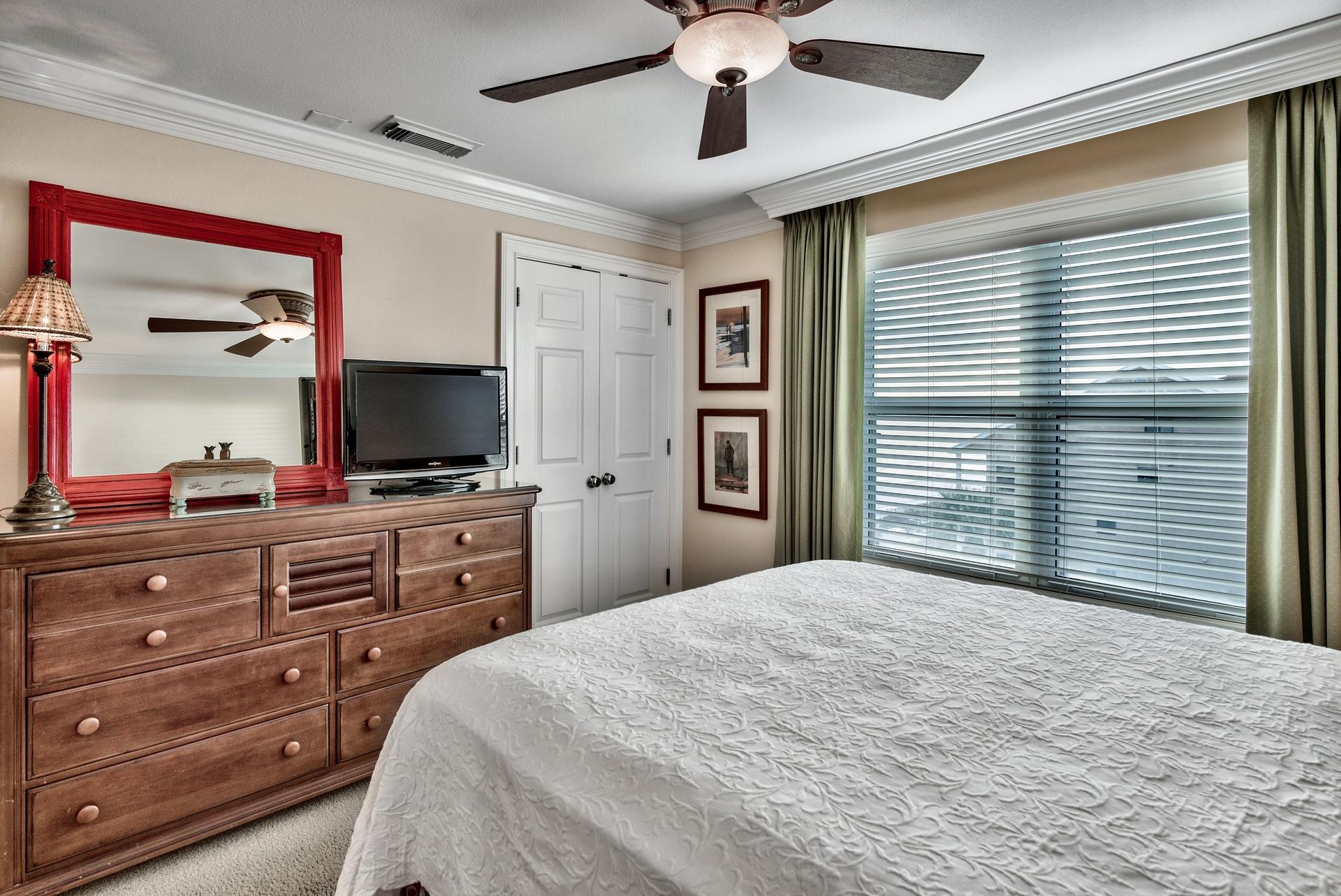 CRYSTAL DUNES CONDO - Residential