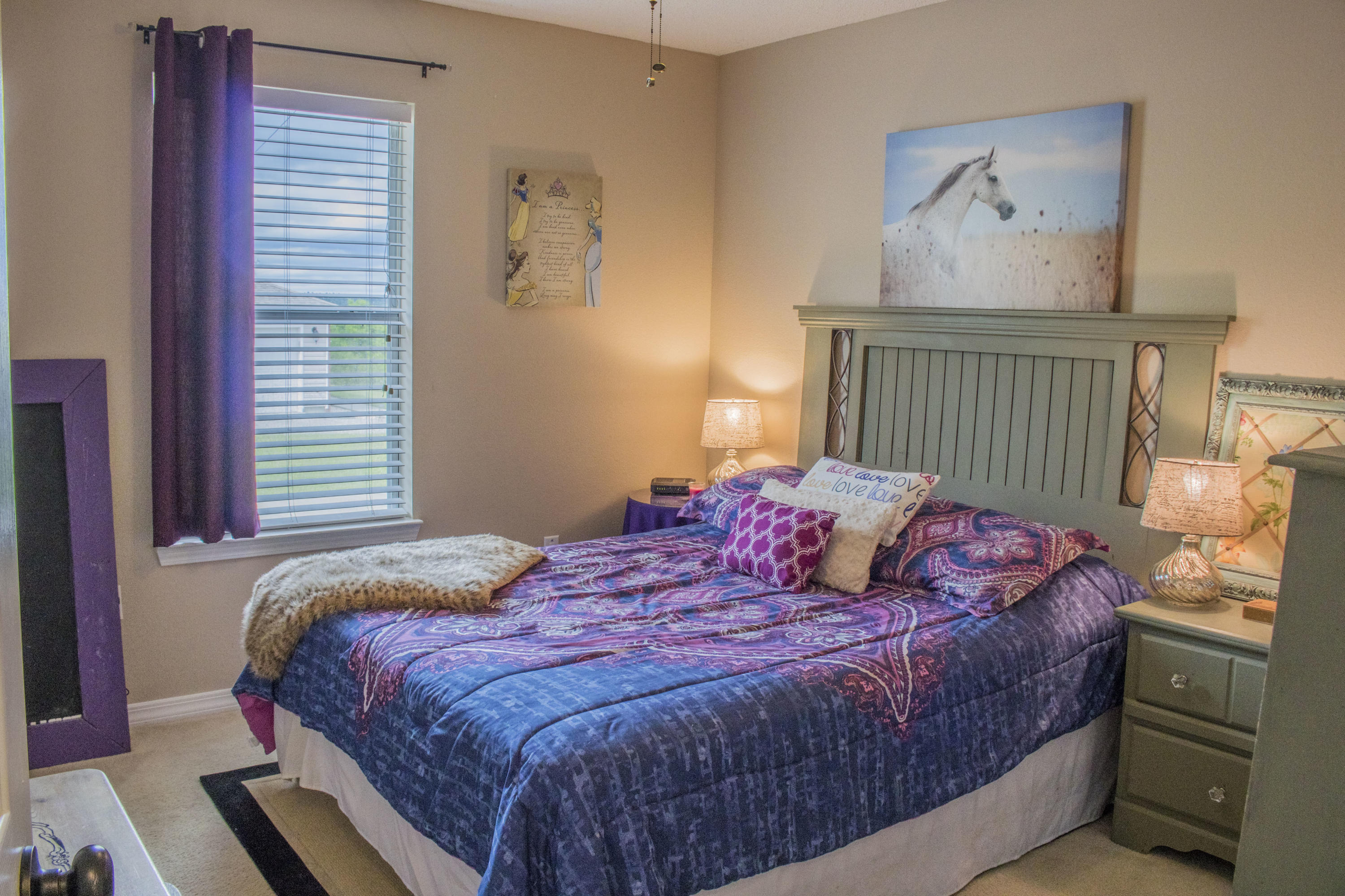 SILVER SPRINGS EST - Residential