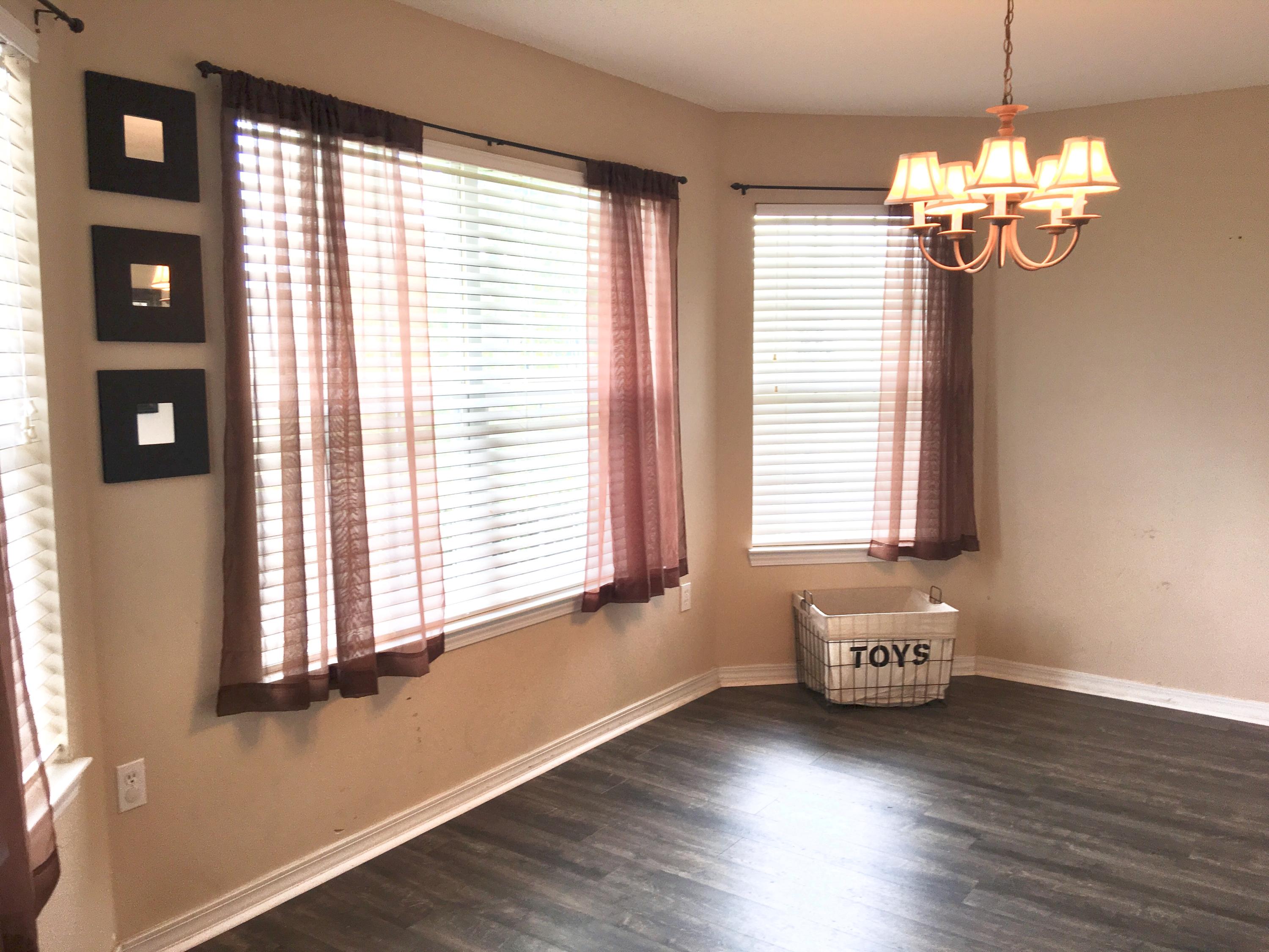 SILVER SPRINGS EST - Residential