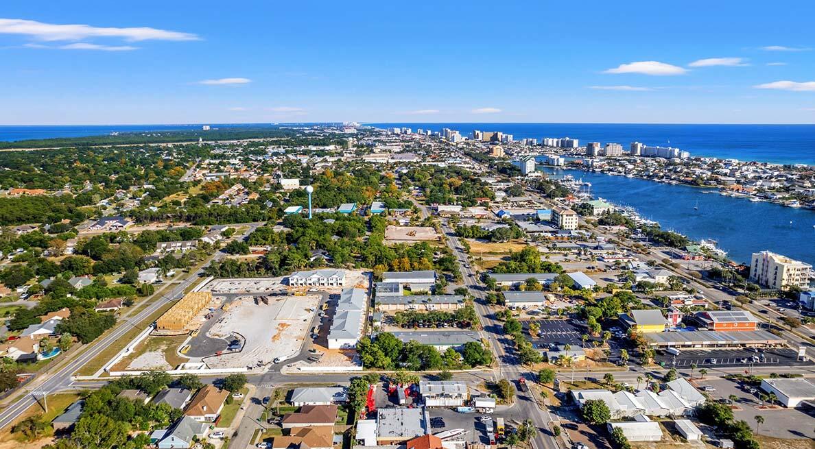 Harbor Place Townhomes - Residential