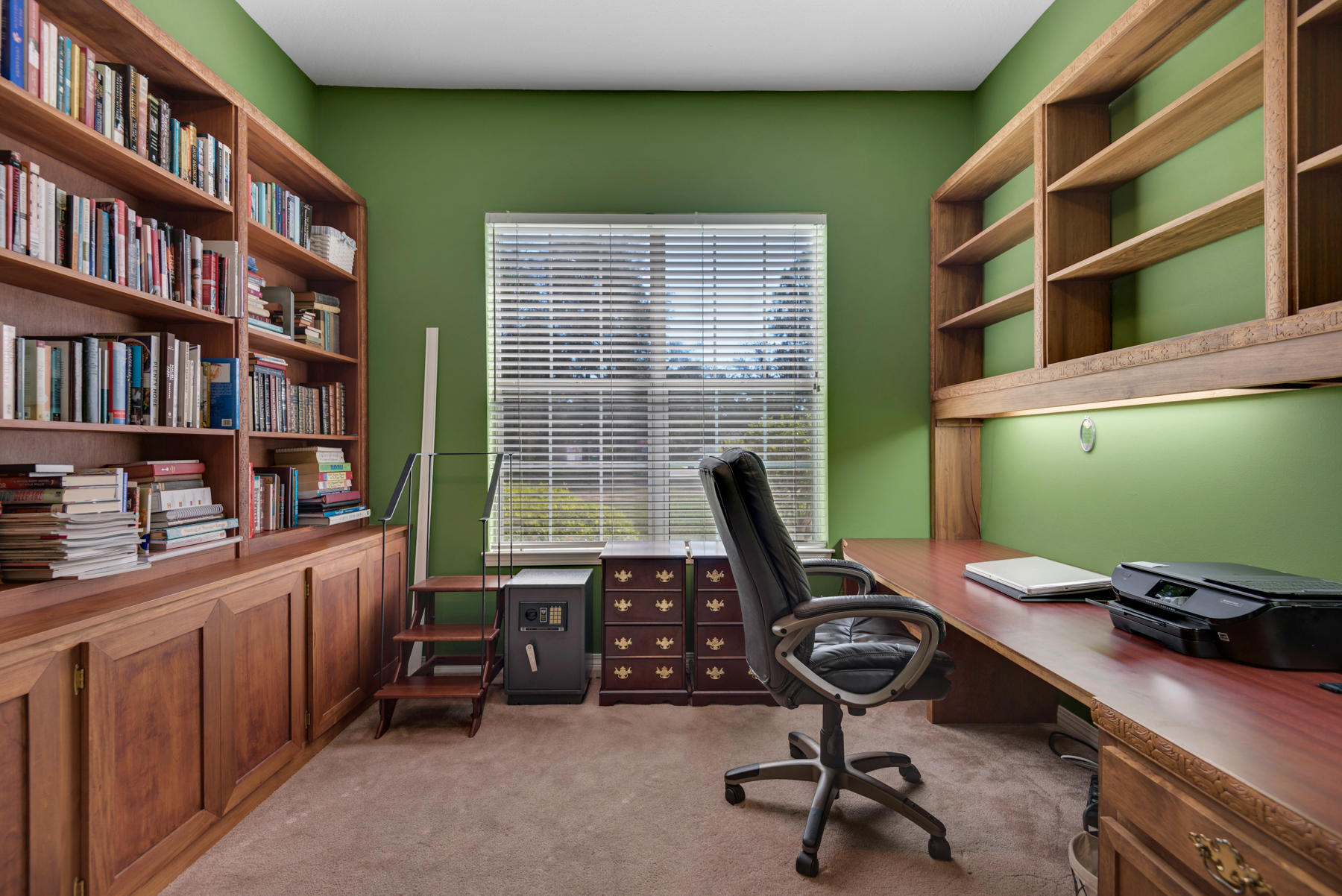 EMERALD BAY WEST - Residential