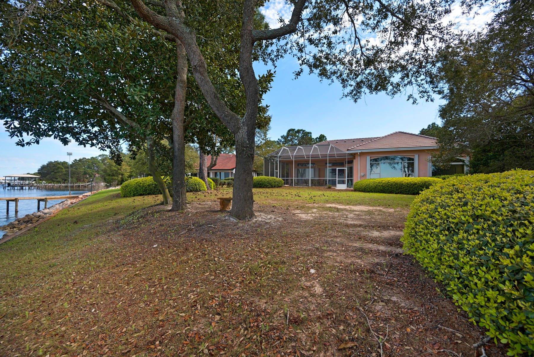 EMERALD BAY WEST - Residential