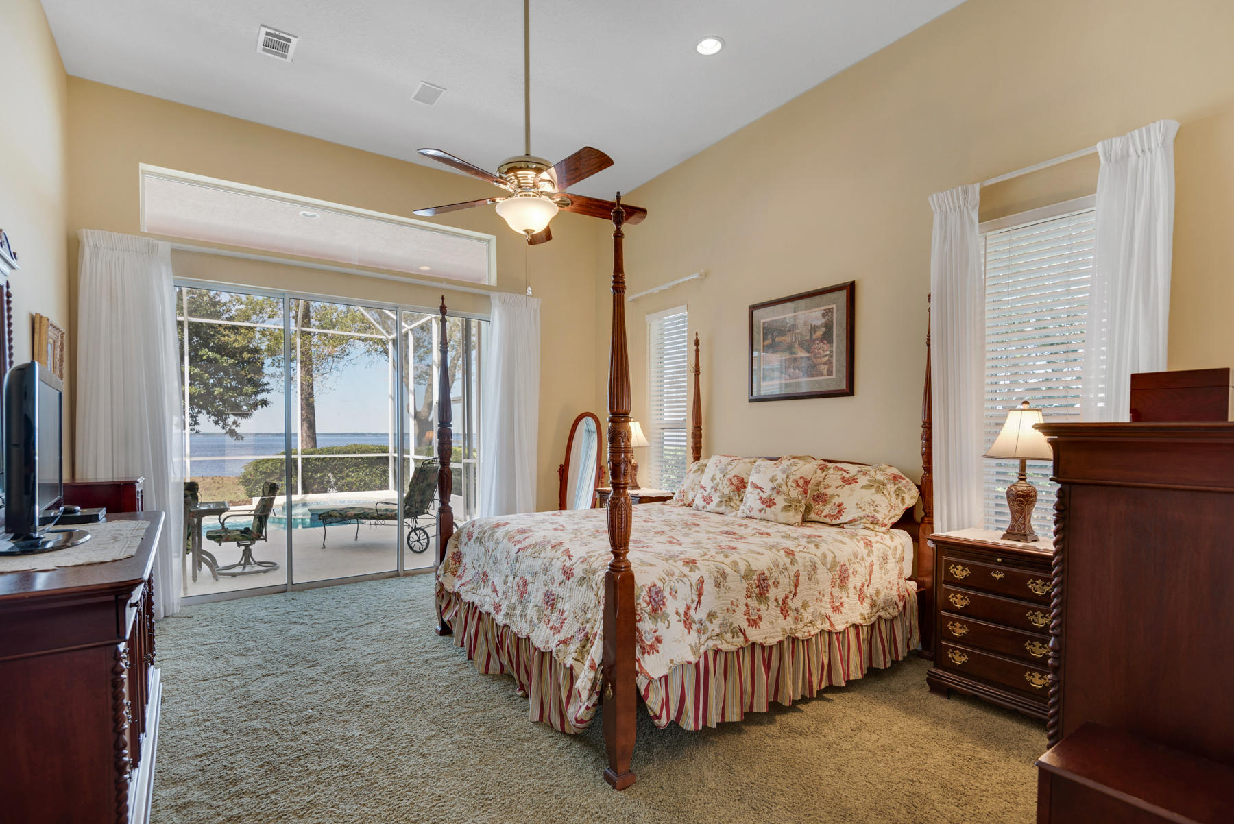 EMERALD BAY WEST - Residential