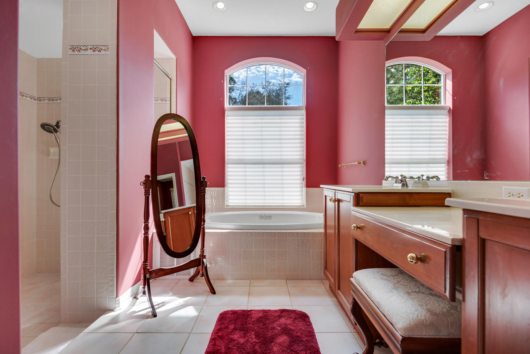 EMERALD BAY WEST - Residential