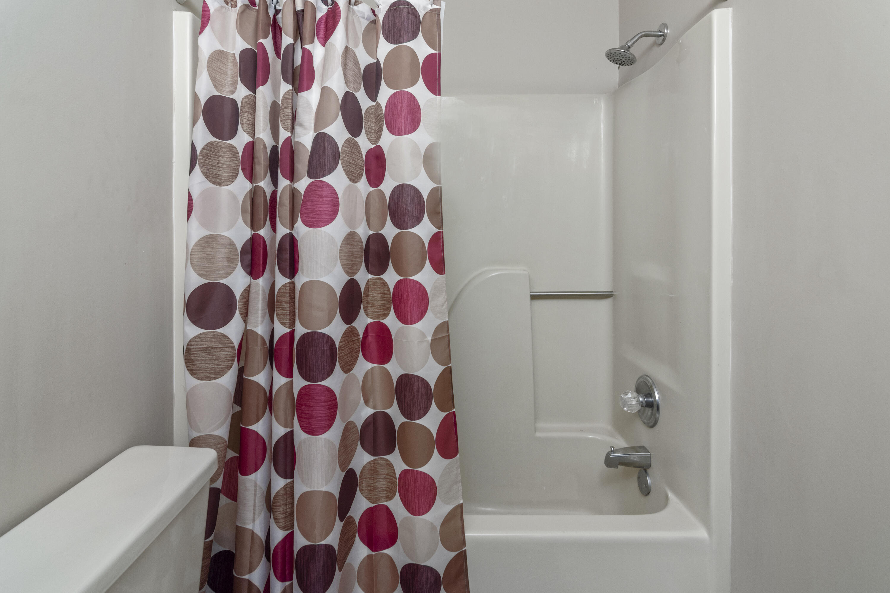 BEACONS BEND SOUTH LOT 1 BLK B - Residential