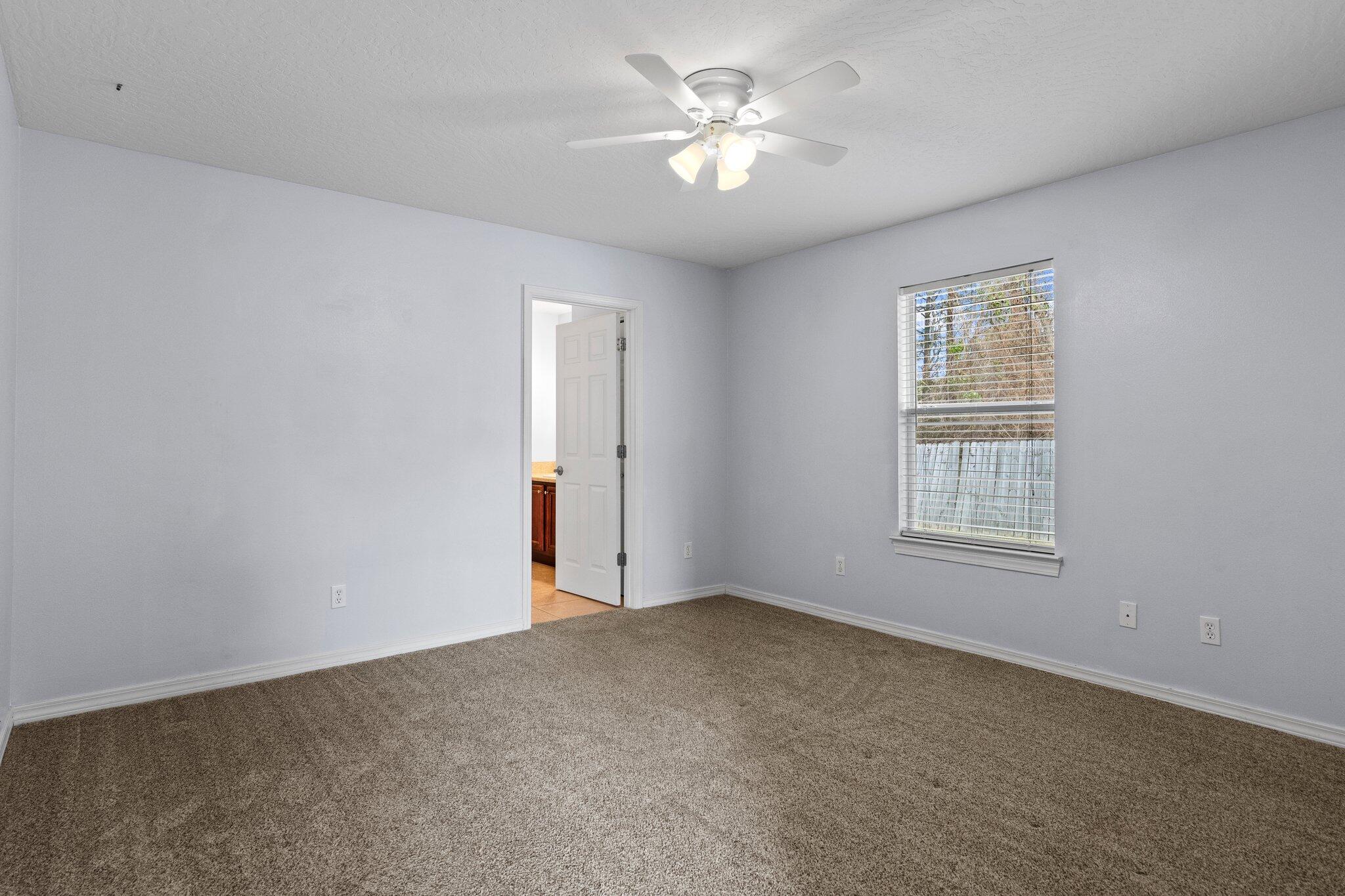 CASA LOMA S/D 1ST ADDN - Residential Lease