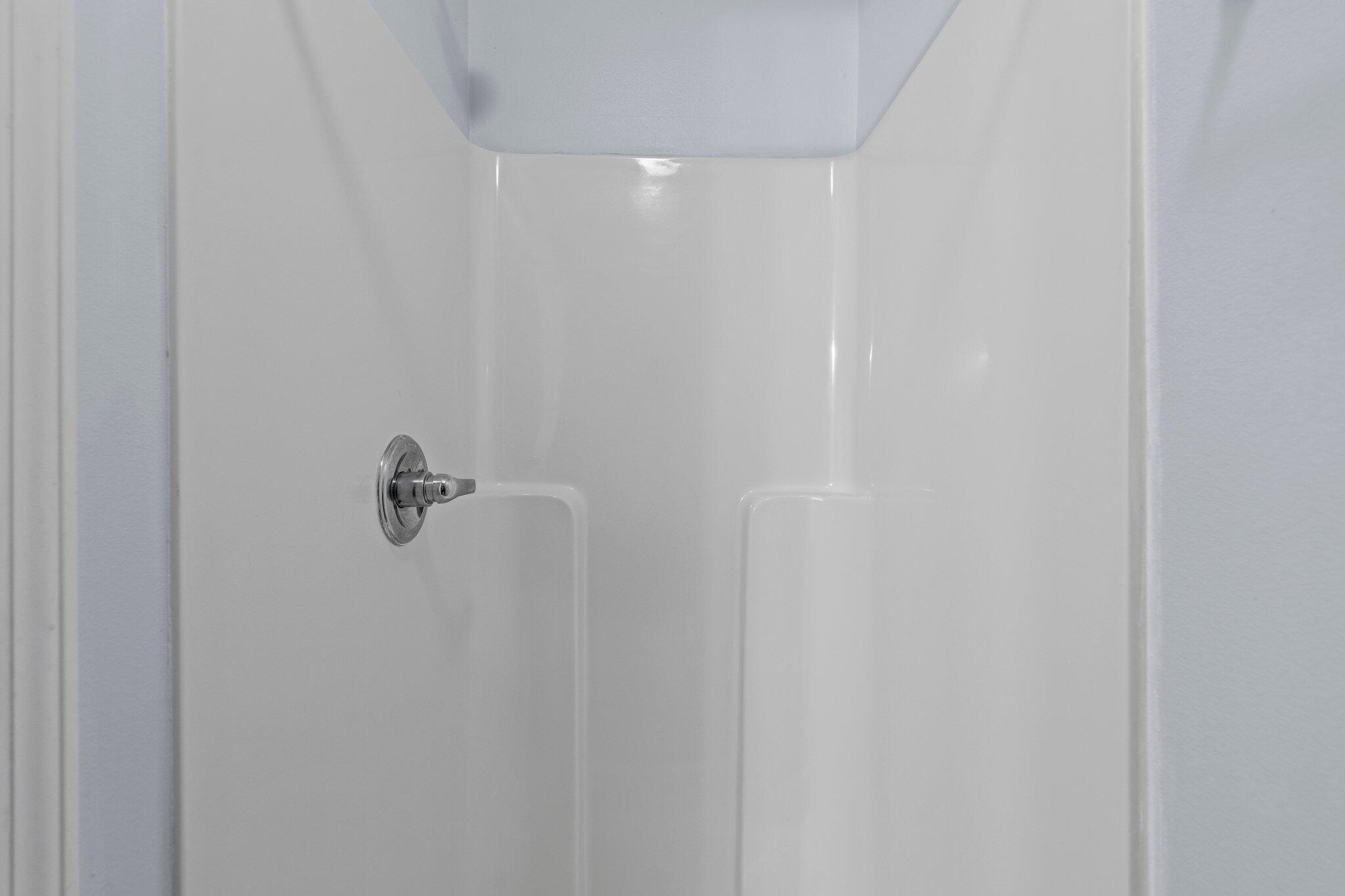 CASA LOMA S/D 1ST ADDN - Residential Lease