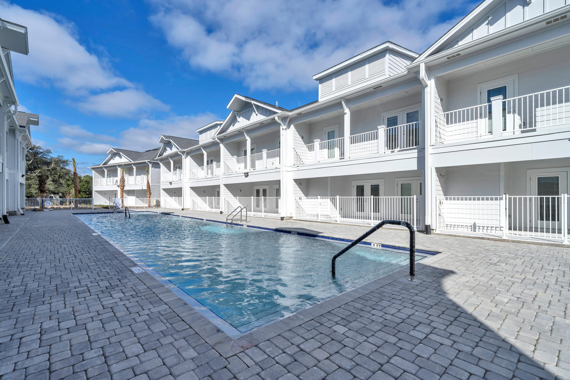 Beach Lofts - Residential