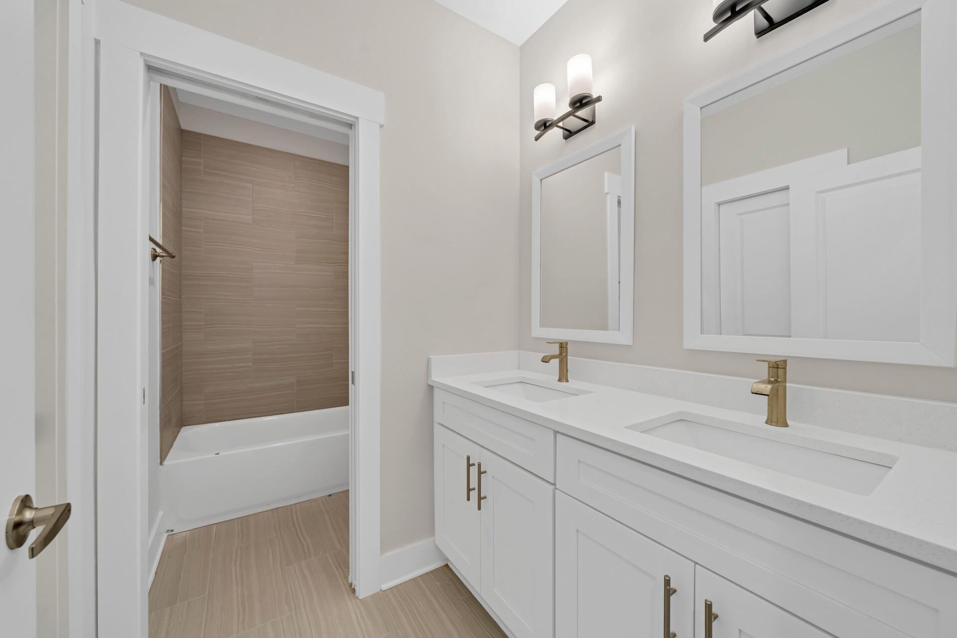 Beach Lofts - Residential