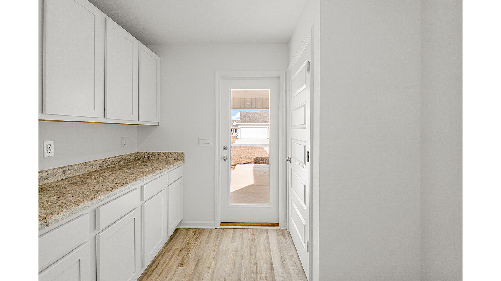 Owl's Head East - Residential