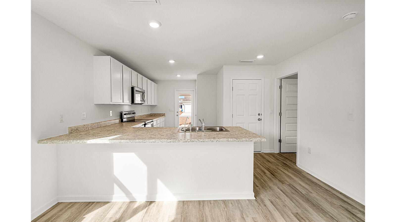 Owl's Head East - Residential