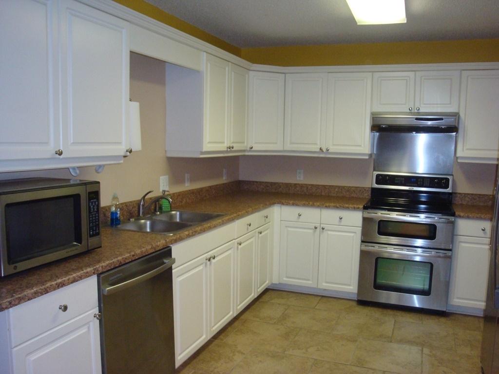 COUNTRY BREEZE ESTATES - Residential