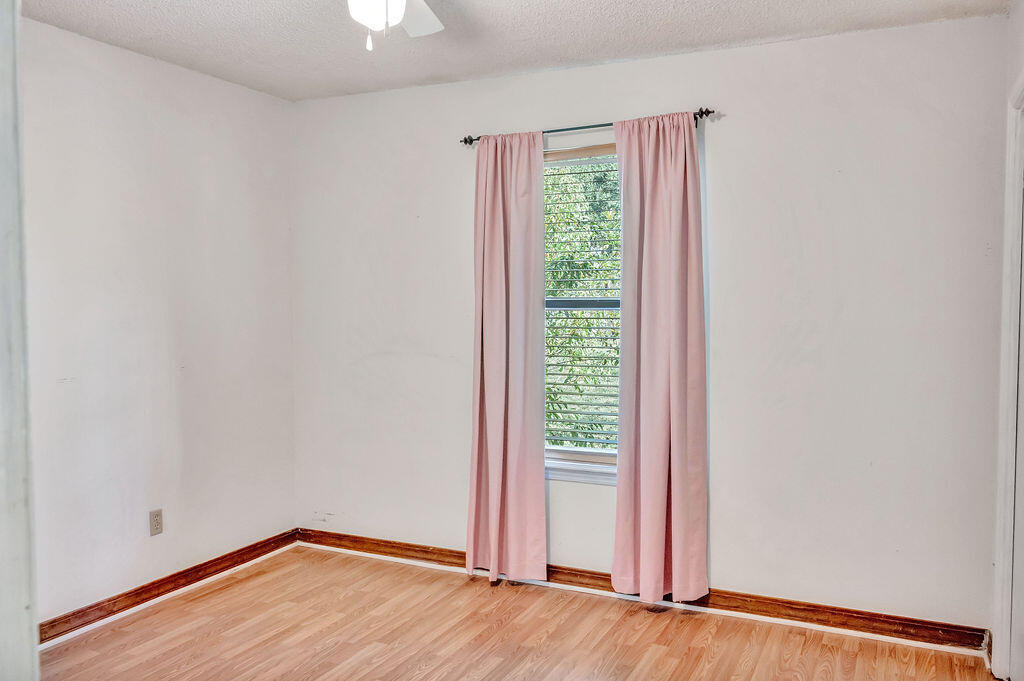 GLENDALE HEIGHTS - Residential