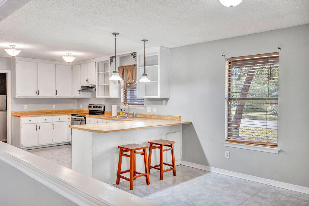 GLENDALE HEIGHTS - Residential