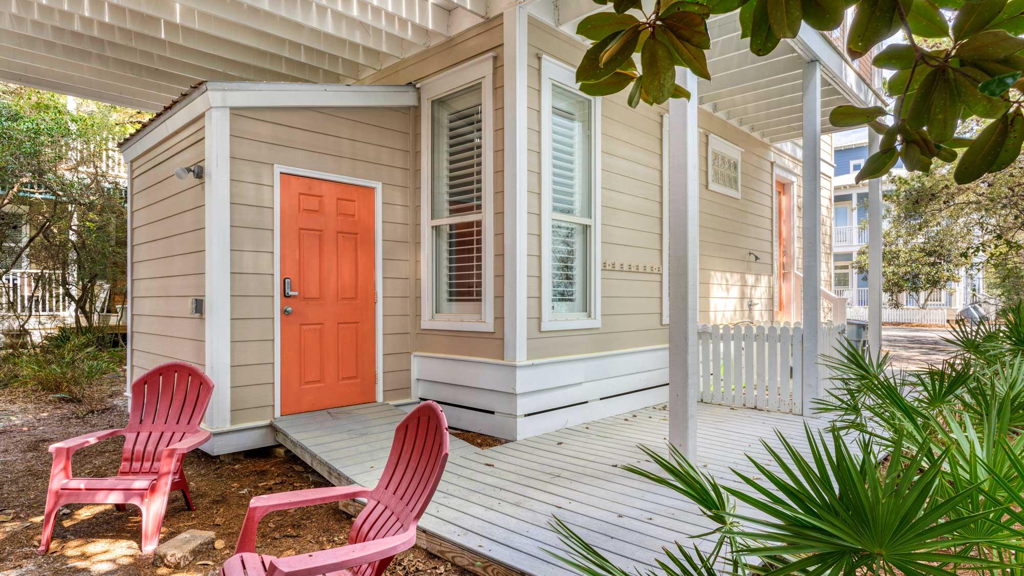 SUMMER'S EDGE - Residential