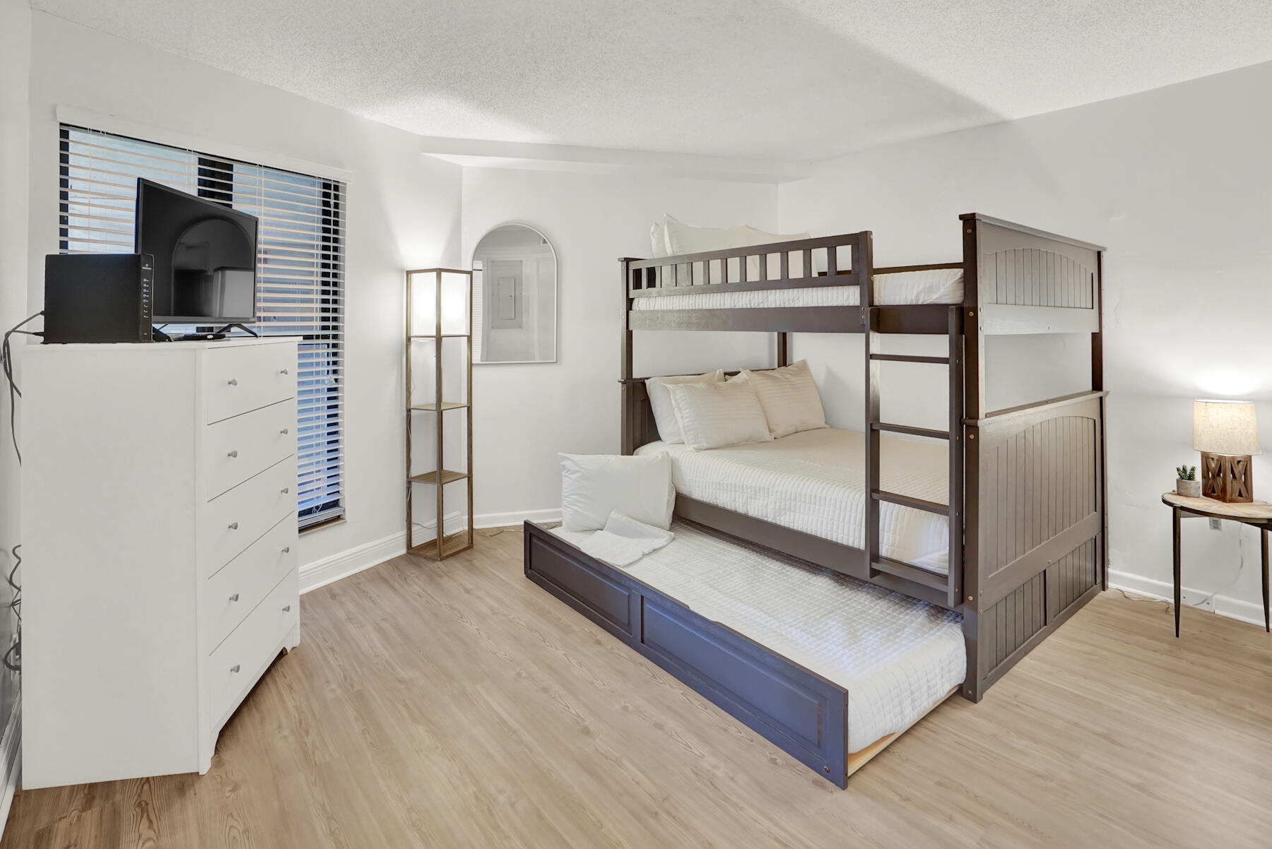 BEACHSIDE TWO - Residential