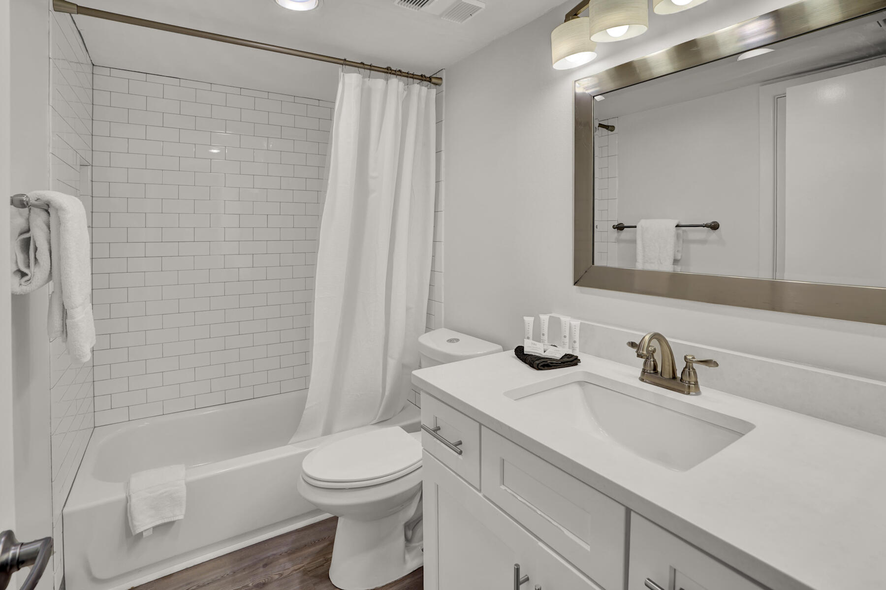 BEACHSIDE TWO - Residential