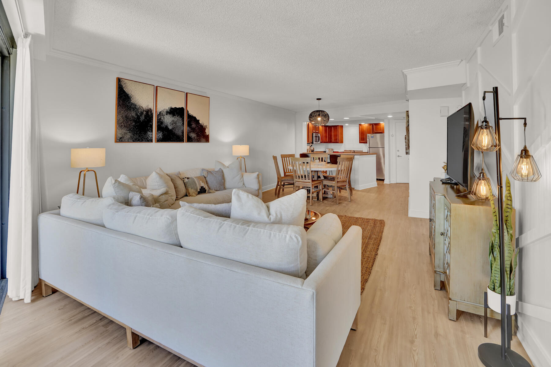 BEACHSIDE TWO - Residential