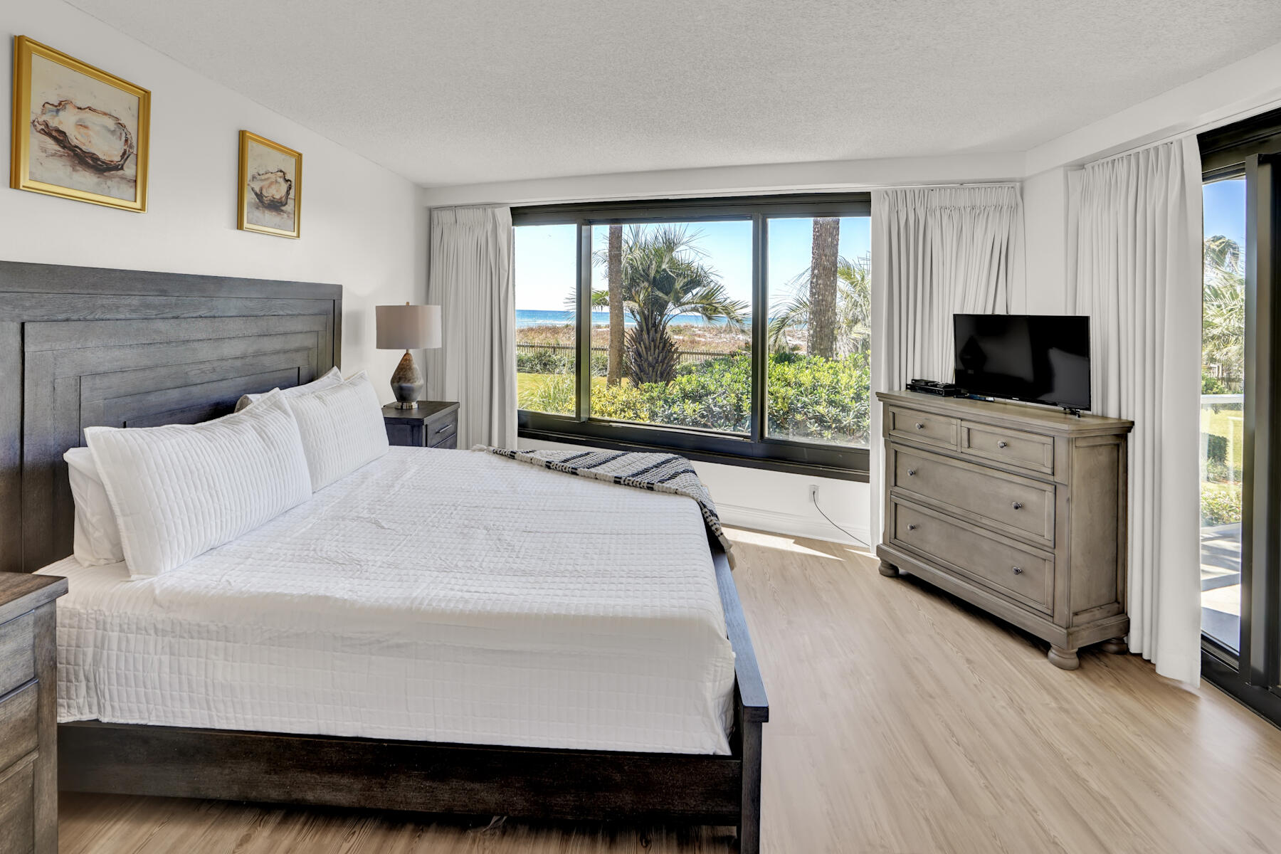 BEACHSIDE TWO - Residential