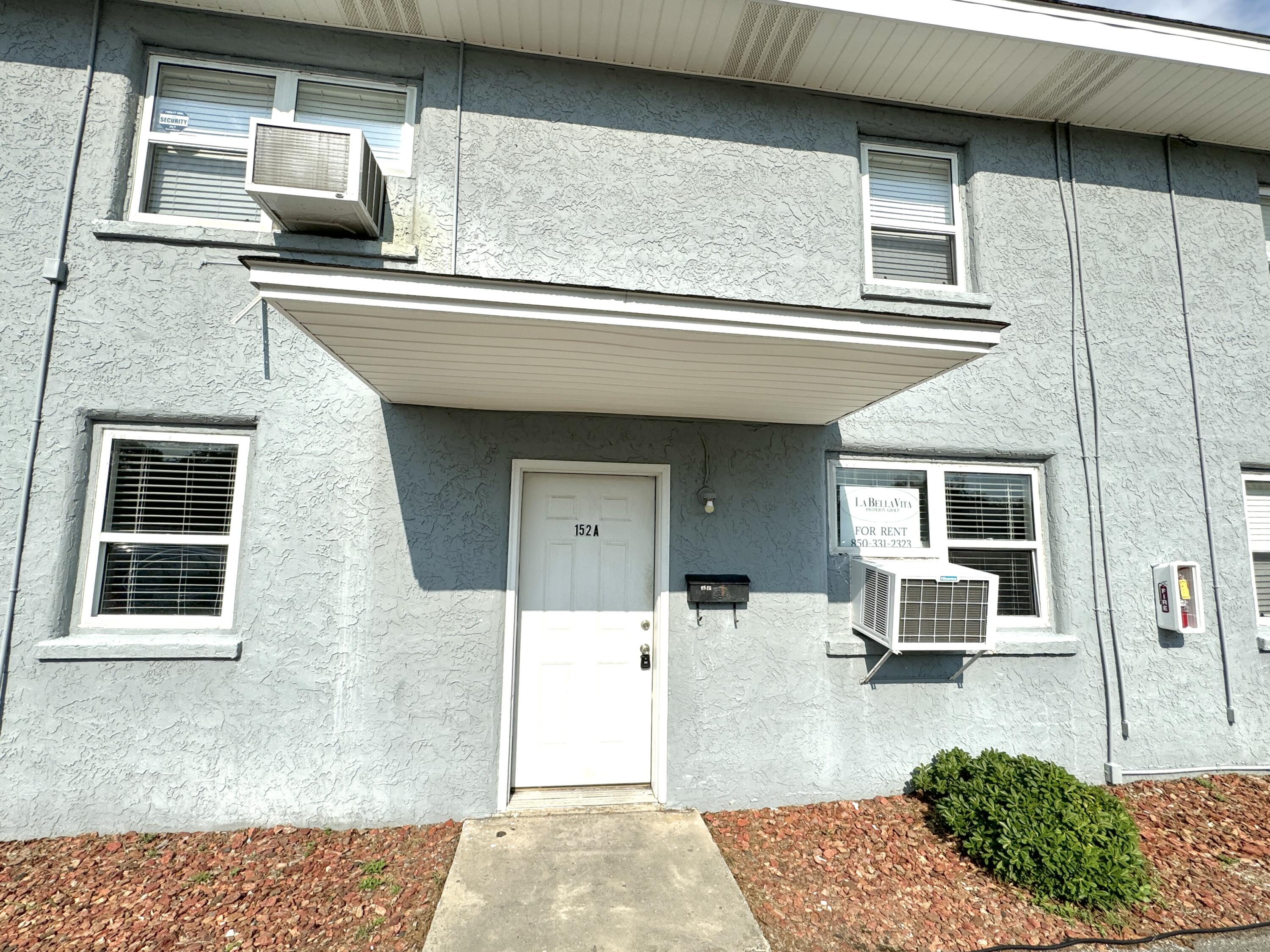 Parkway Apartments - Residential Lease