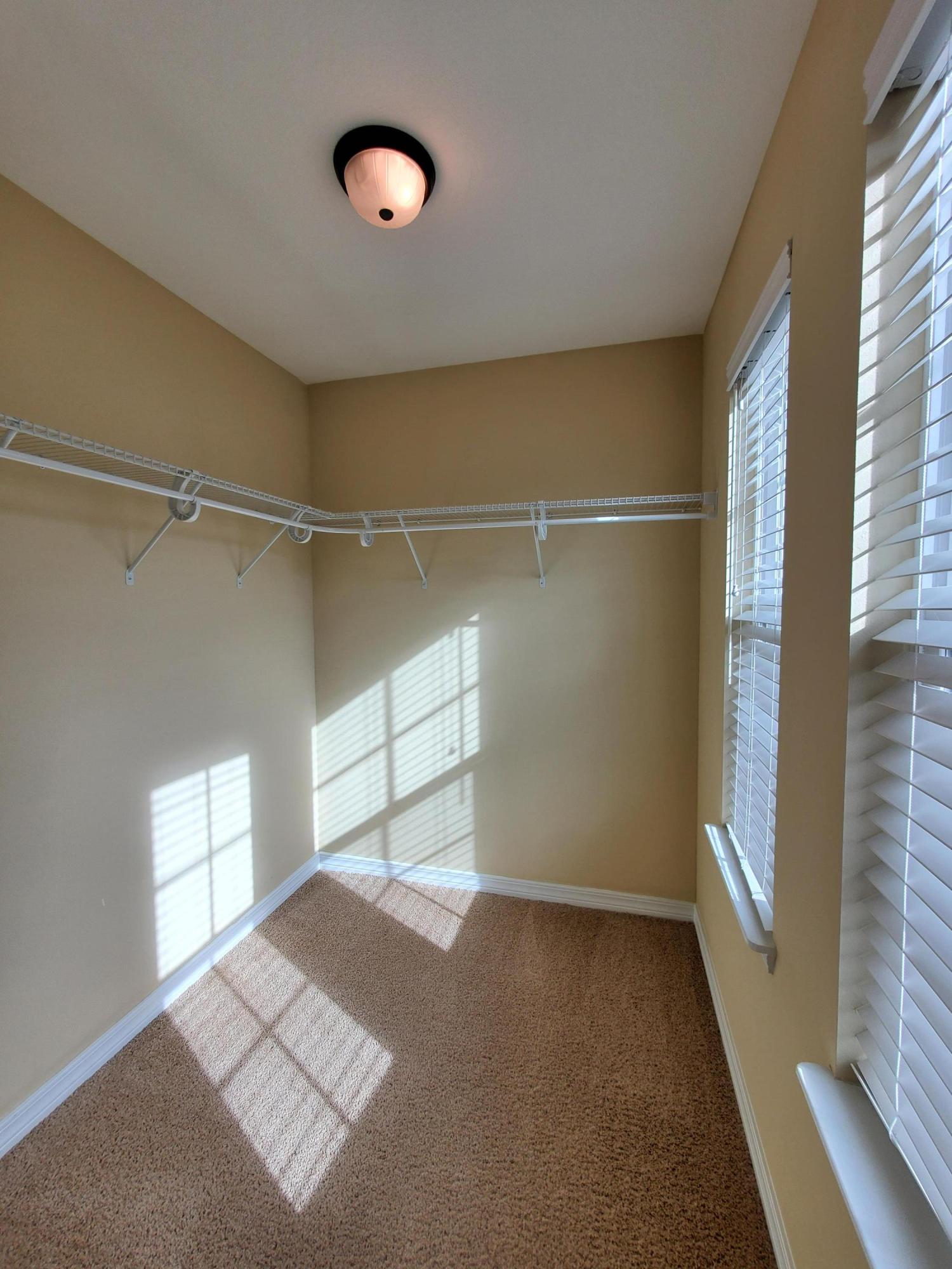 Stillwell Estates - Residential Lease